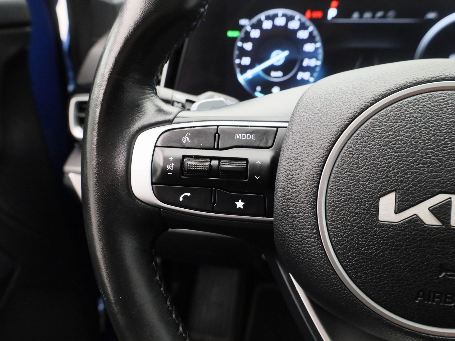 Auto afbeelding: 16