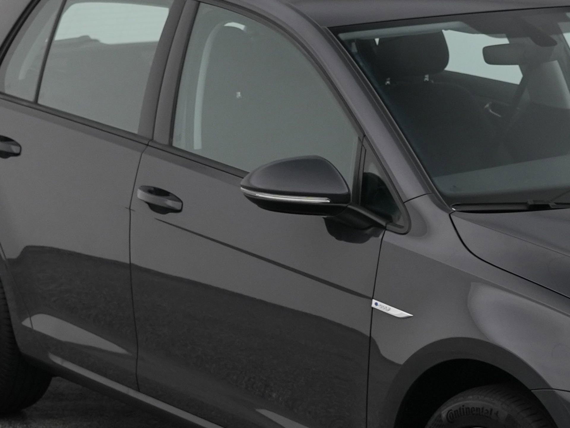 Auto afbeelding: 24