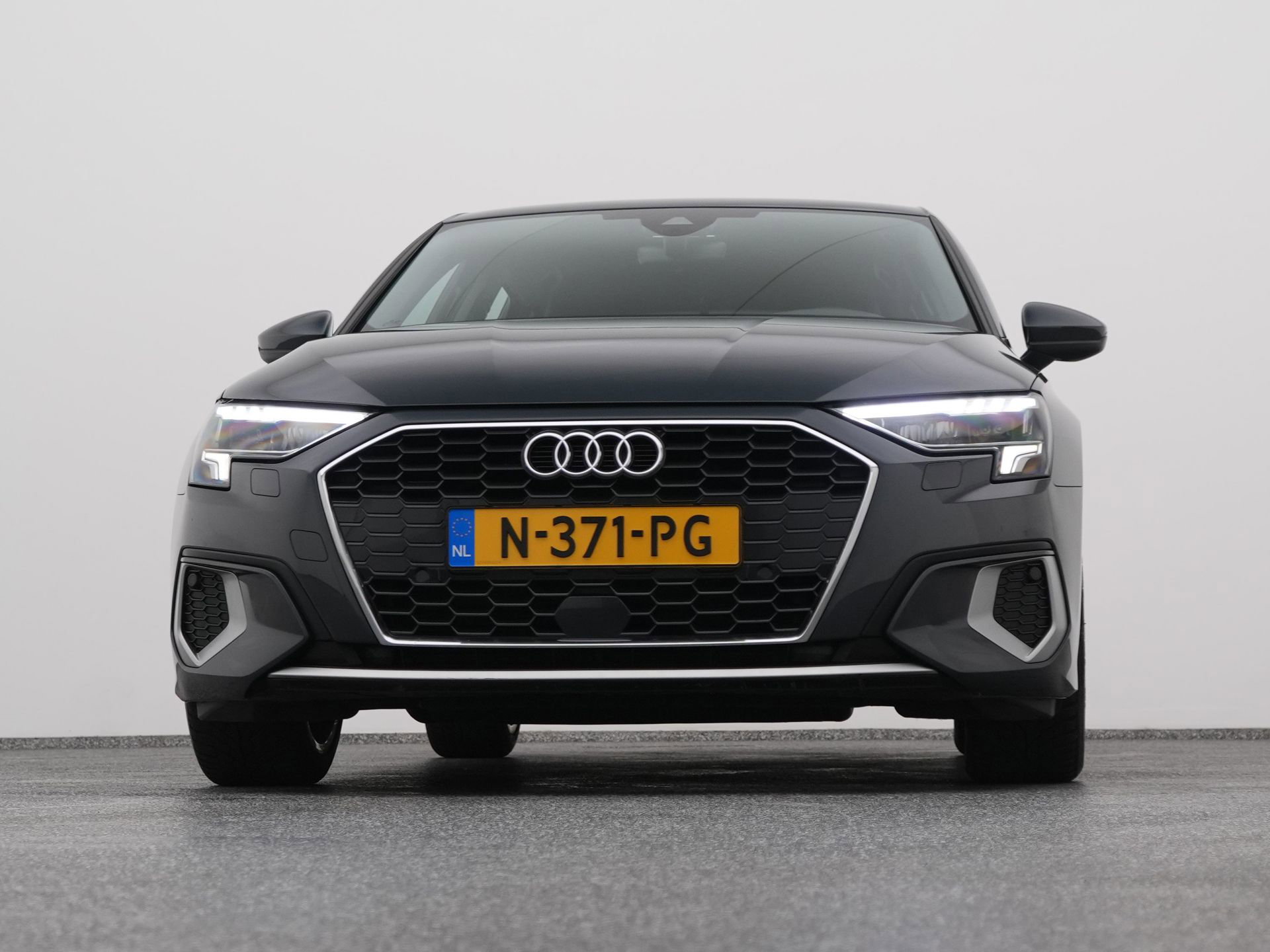 Auto afbeelding: 35