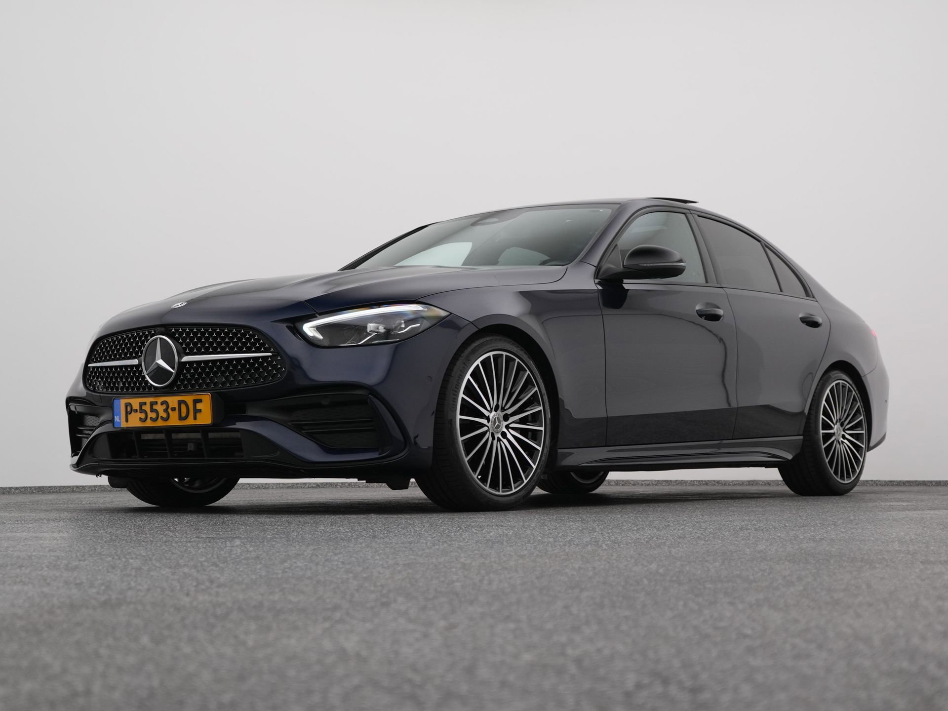 Auto afbeelding: 15