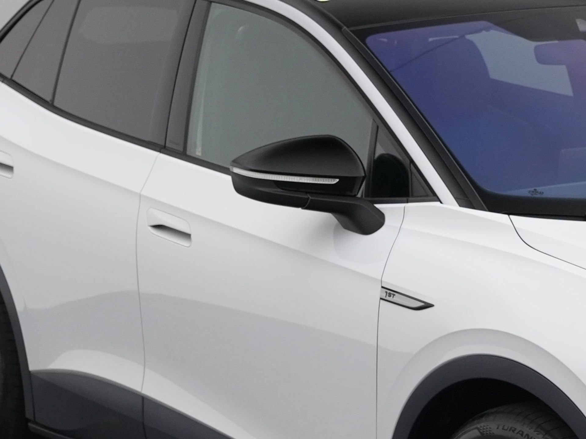 Auto afbeelding: 24