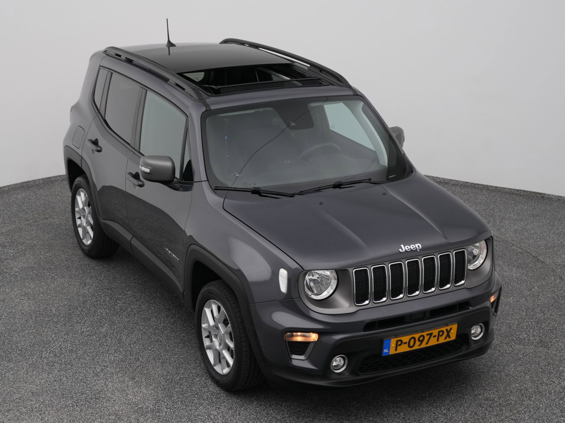 Auto afbeelding: 24