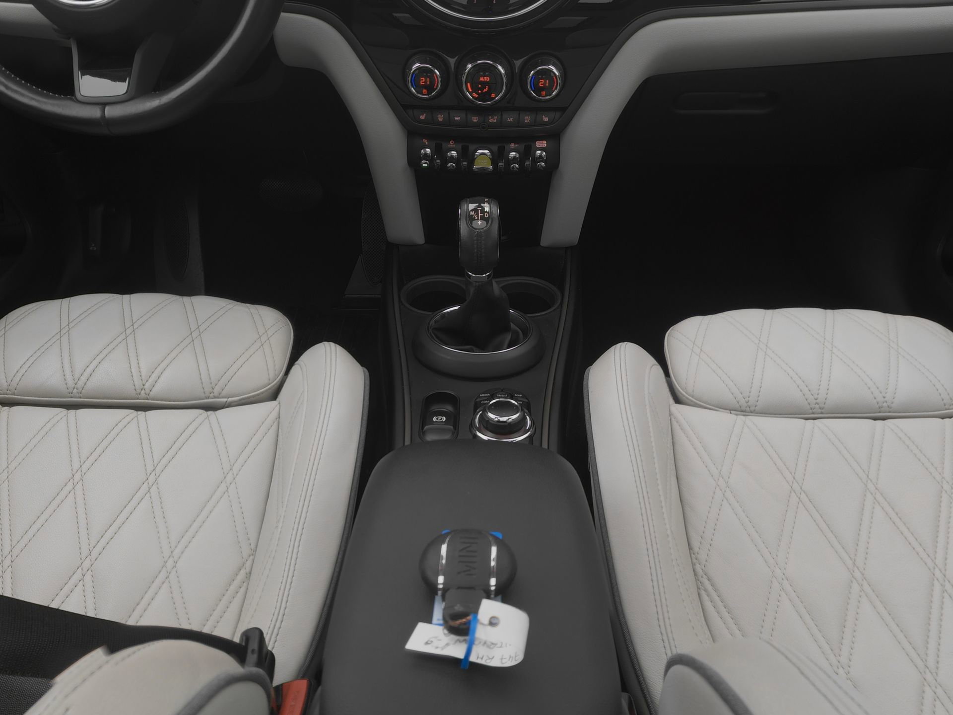 Auto afbeelding: 12