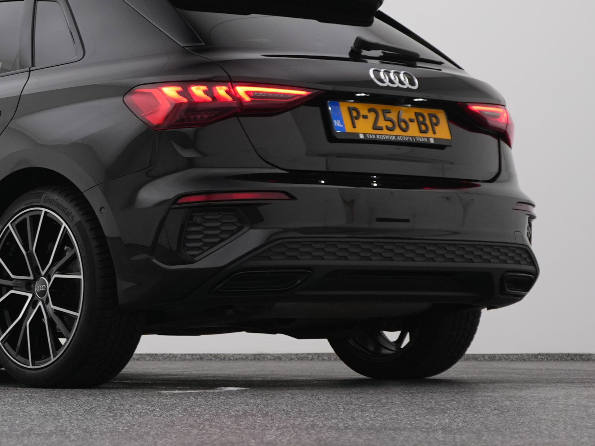 Auto afbeelding: 22