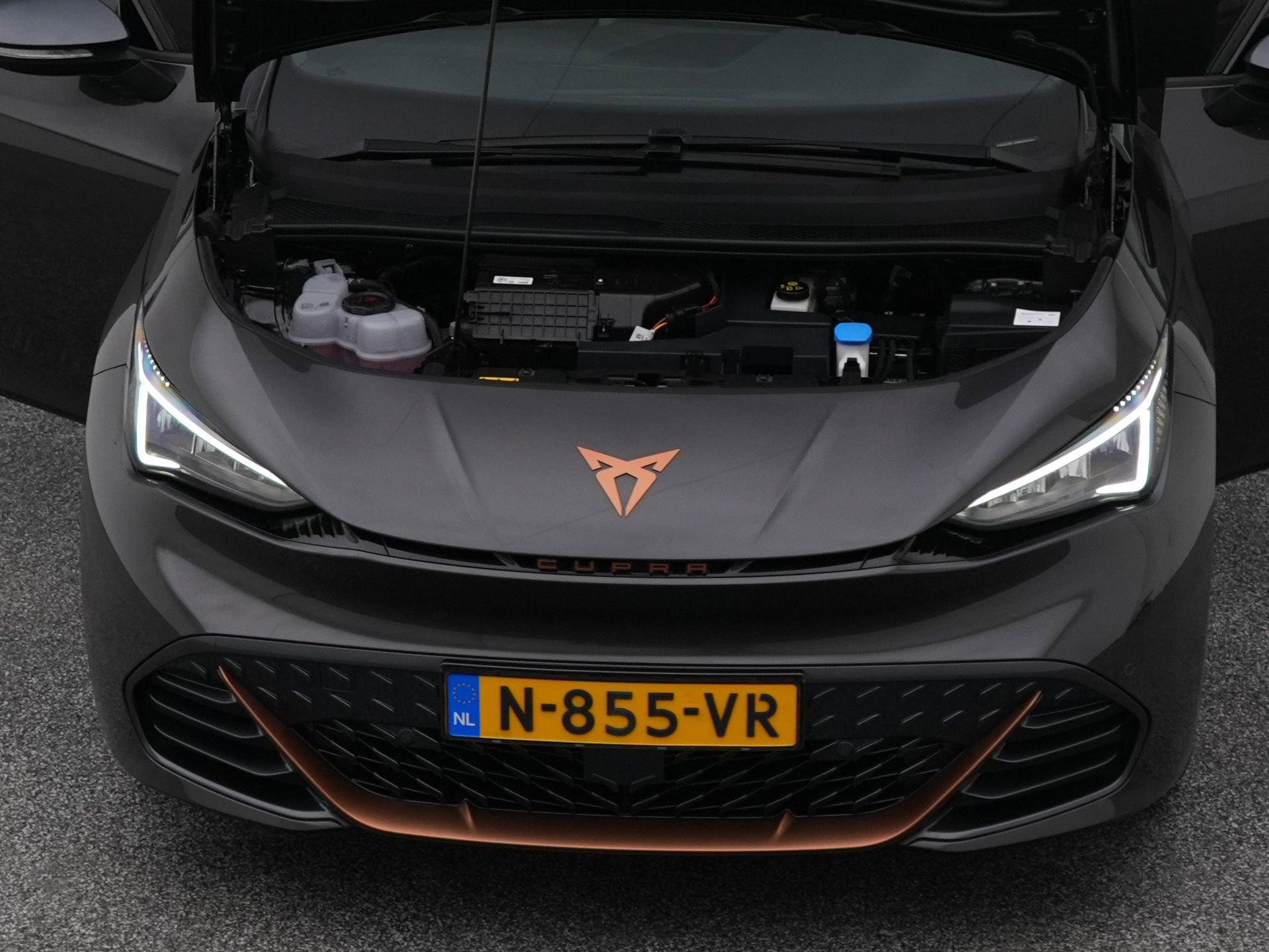 Auto afbeelding: 32