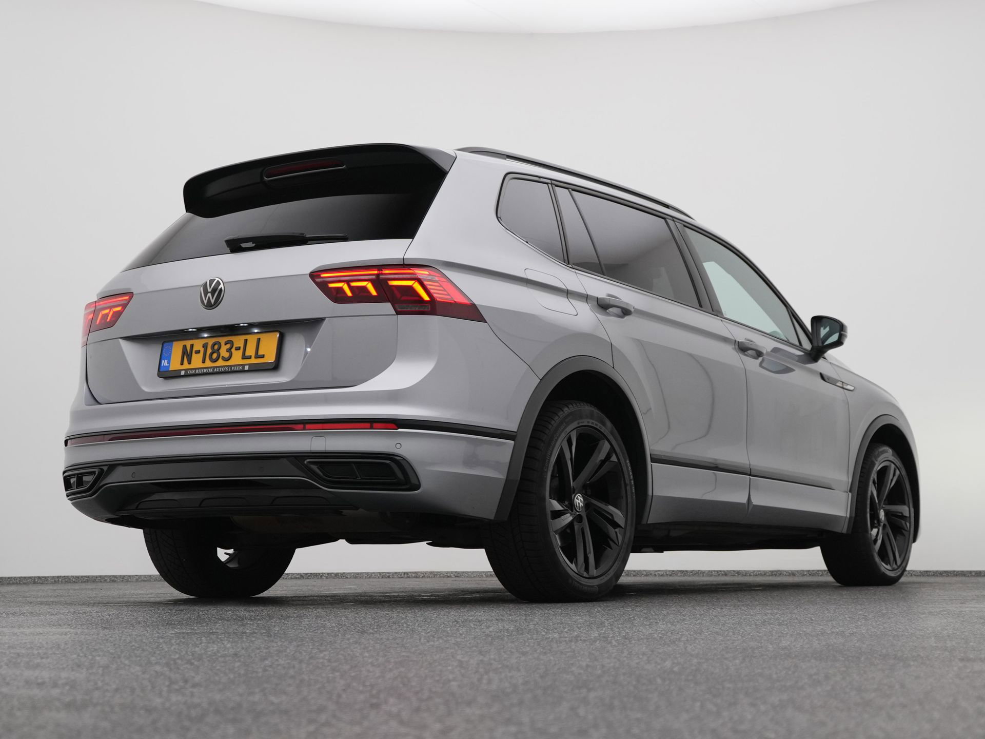 Auto afbeelding: 16