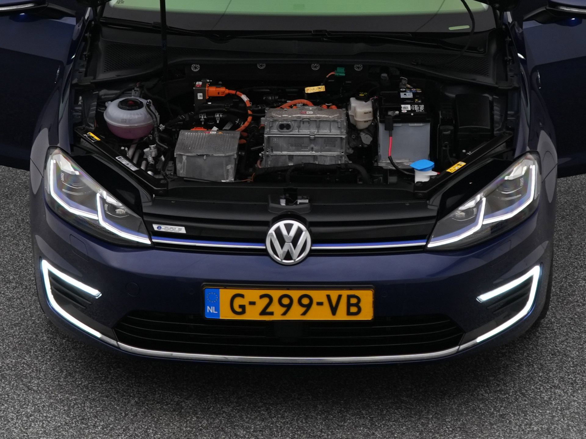 Auto afbeelding: 32