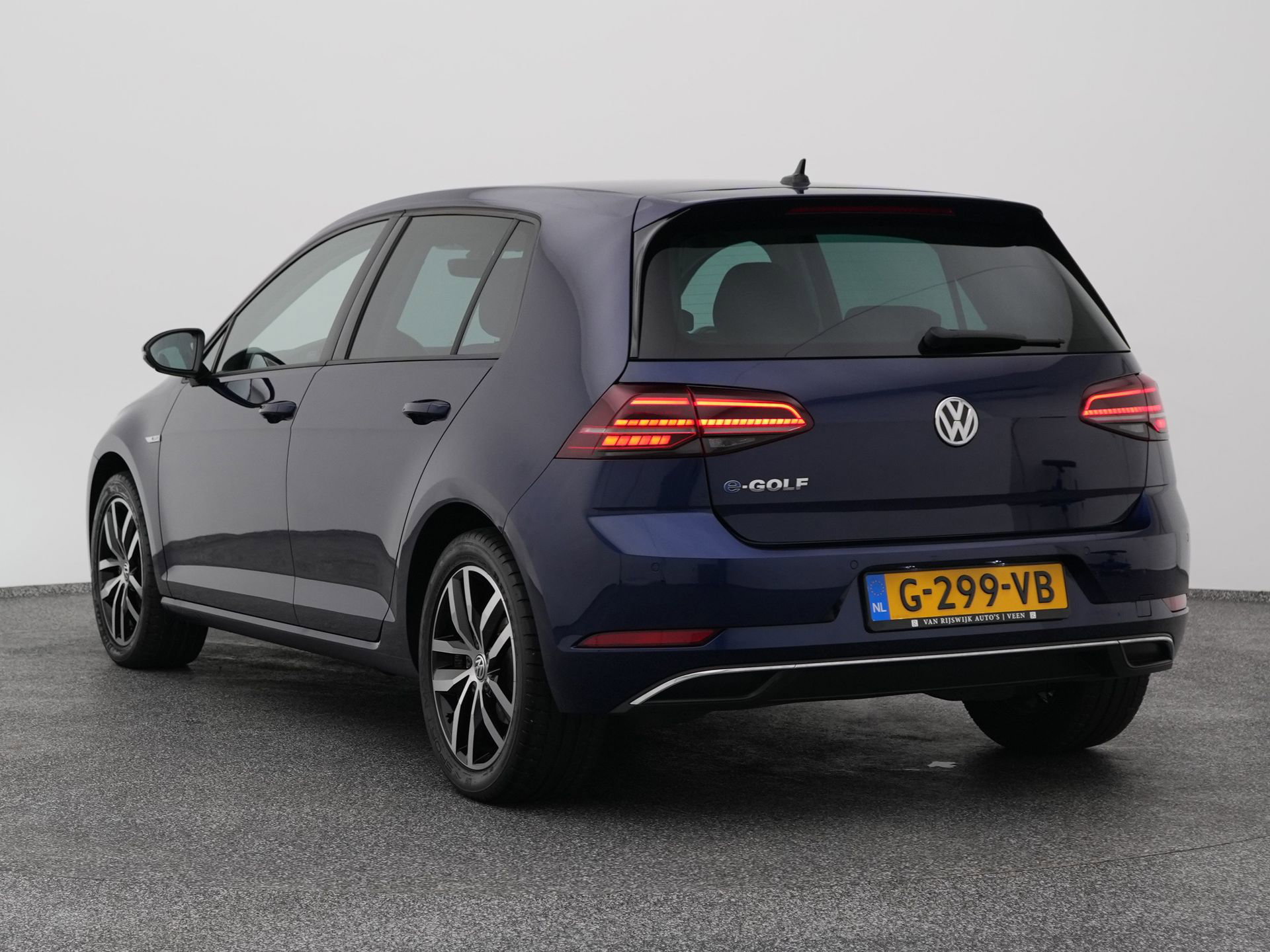 Auto afbeelding: 6