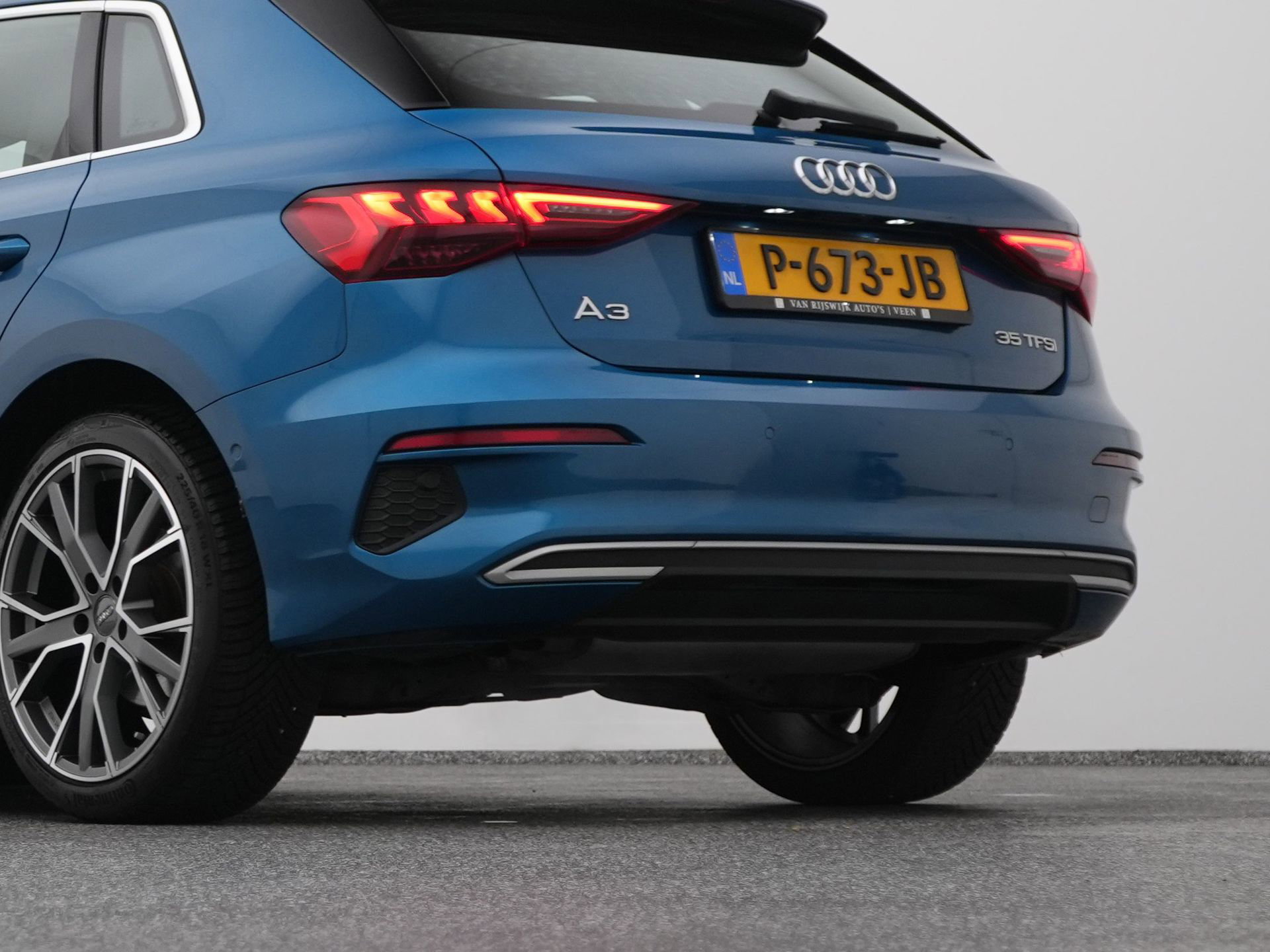 Auto afbeelding: 22