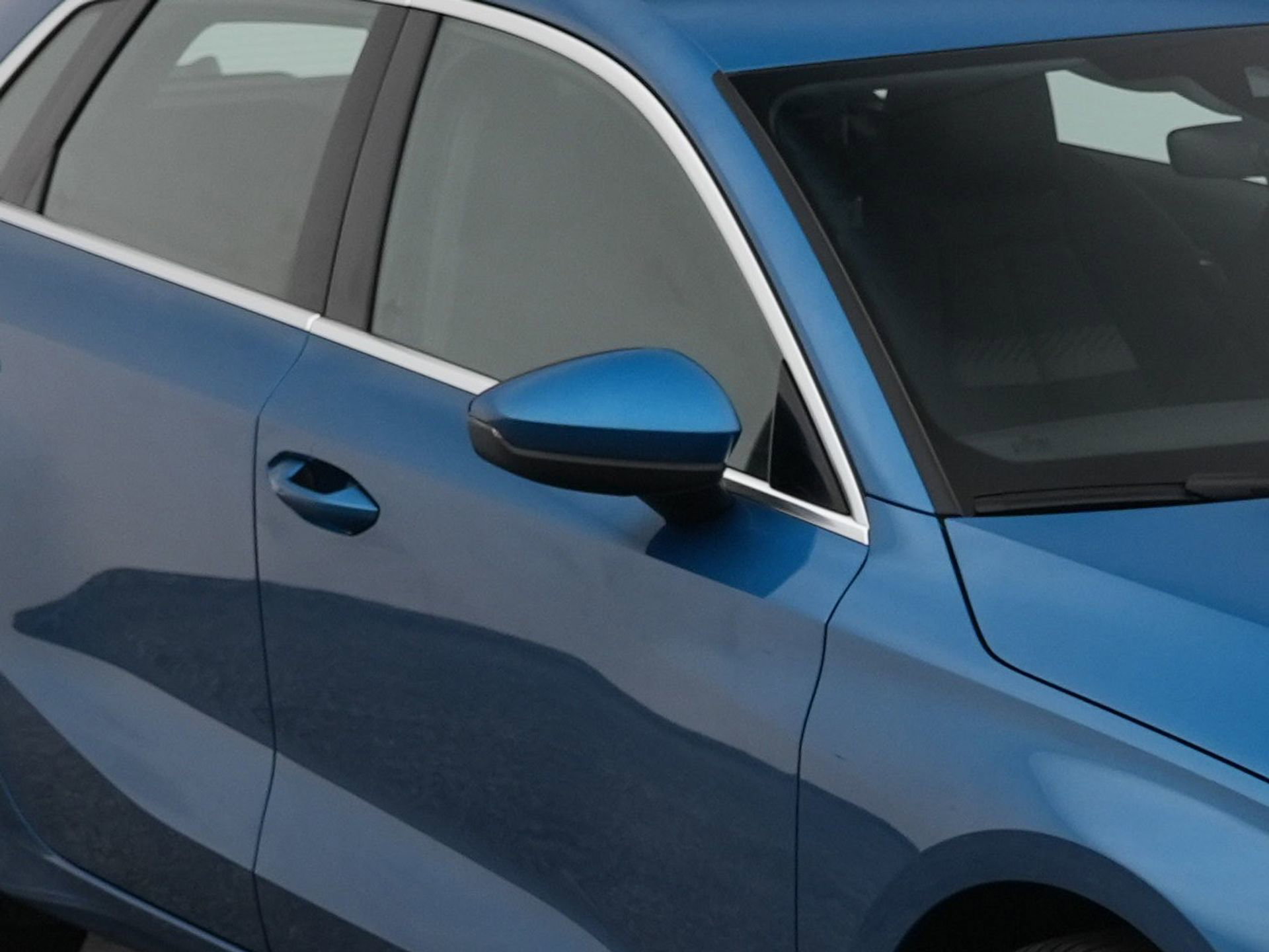 Auto afbeelding: 23