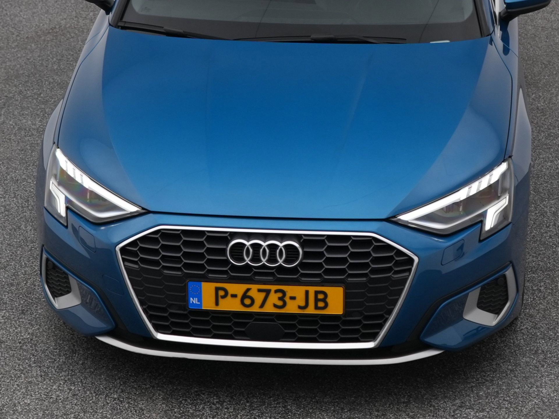 Auto afbeelding: 30