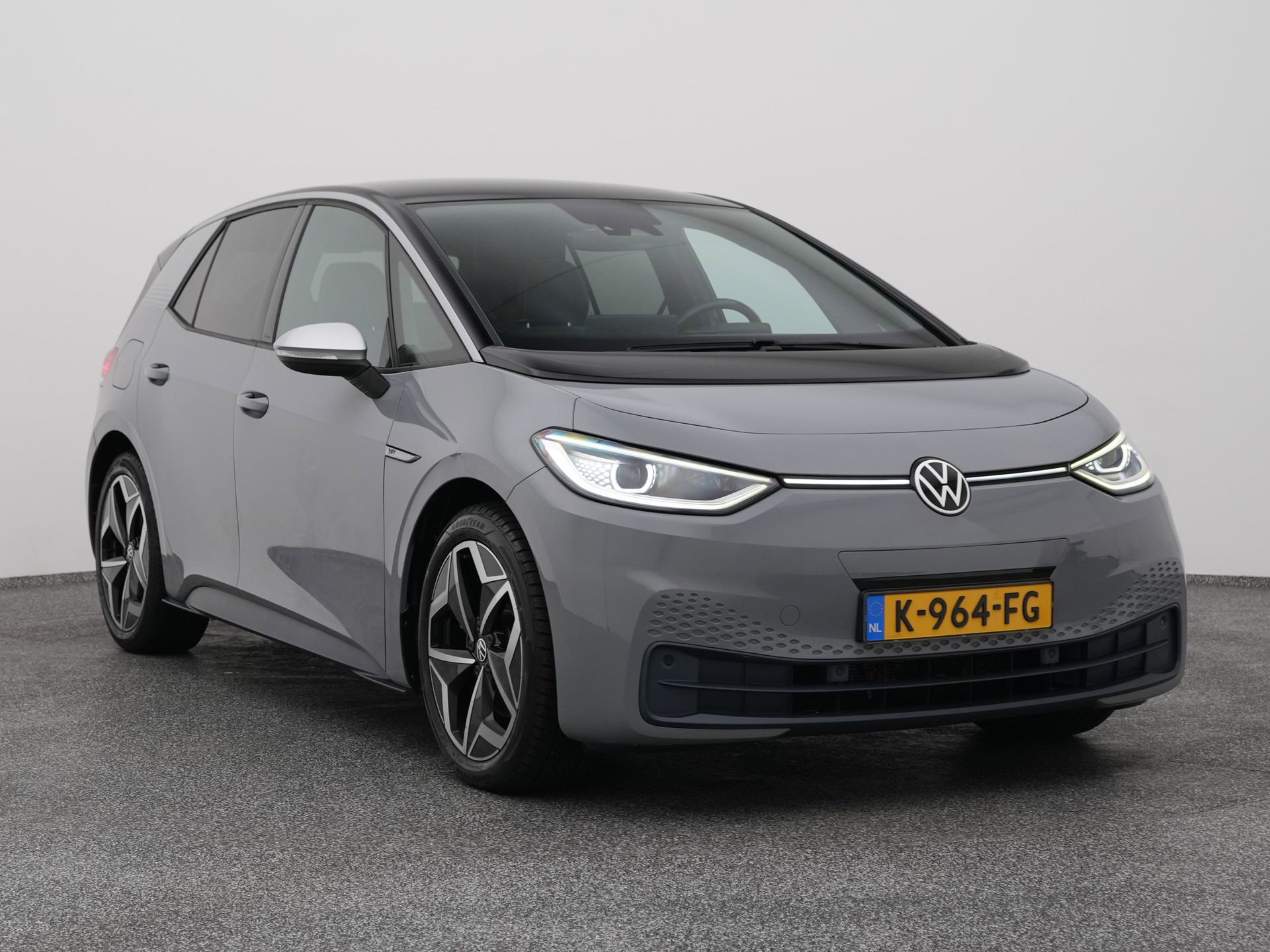 Auto afbeelding: 2