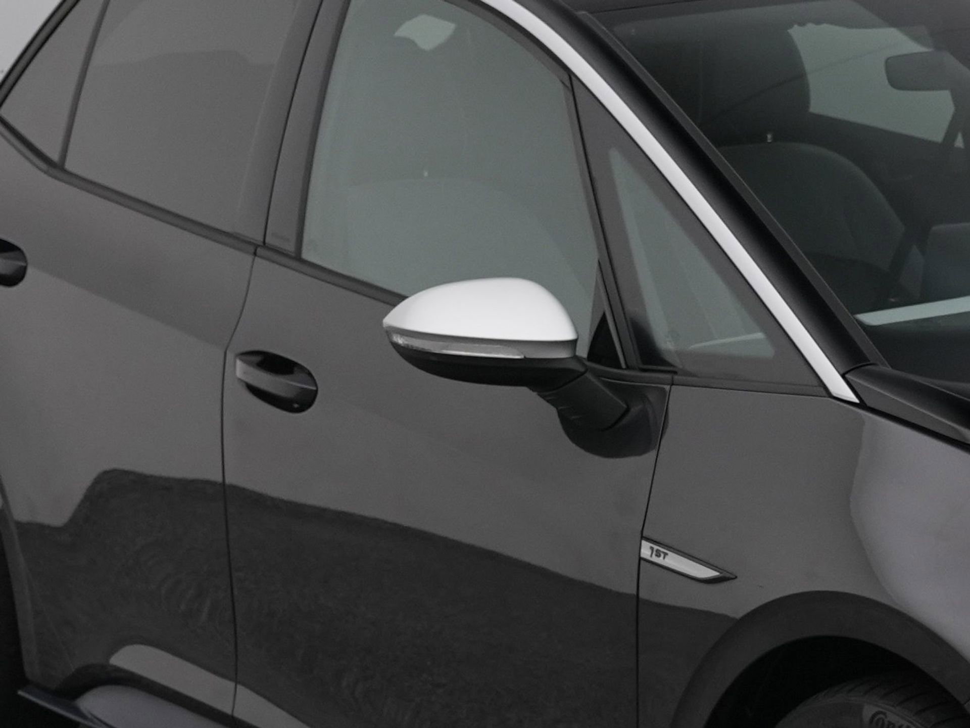 Auto afbeelding: 24