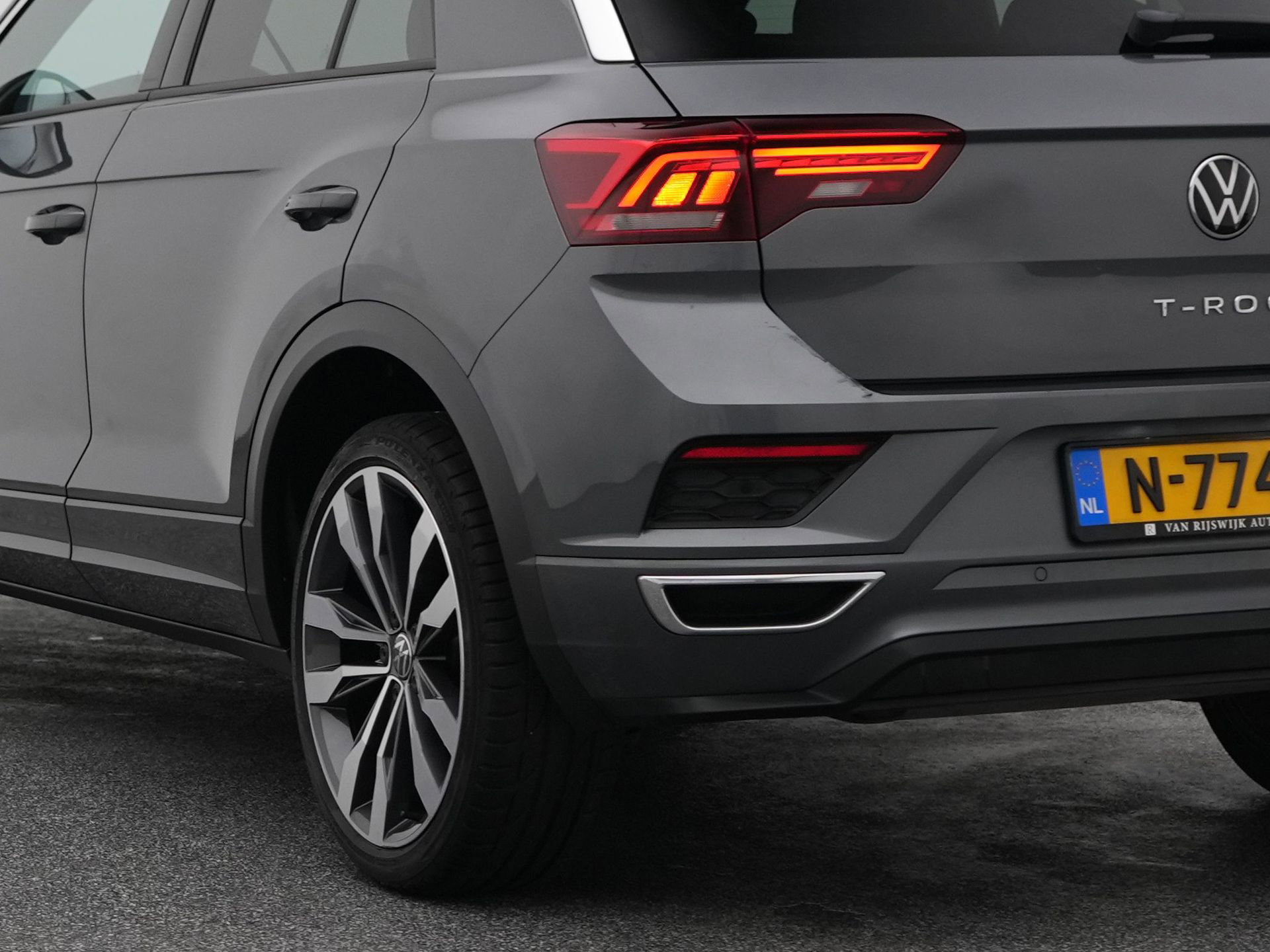 Auto afbeelding: 18