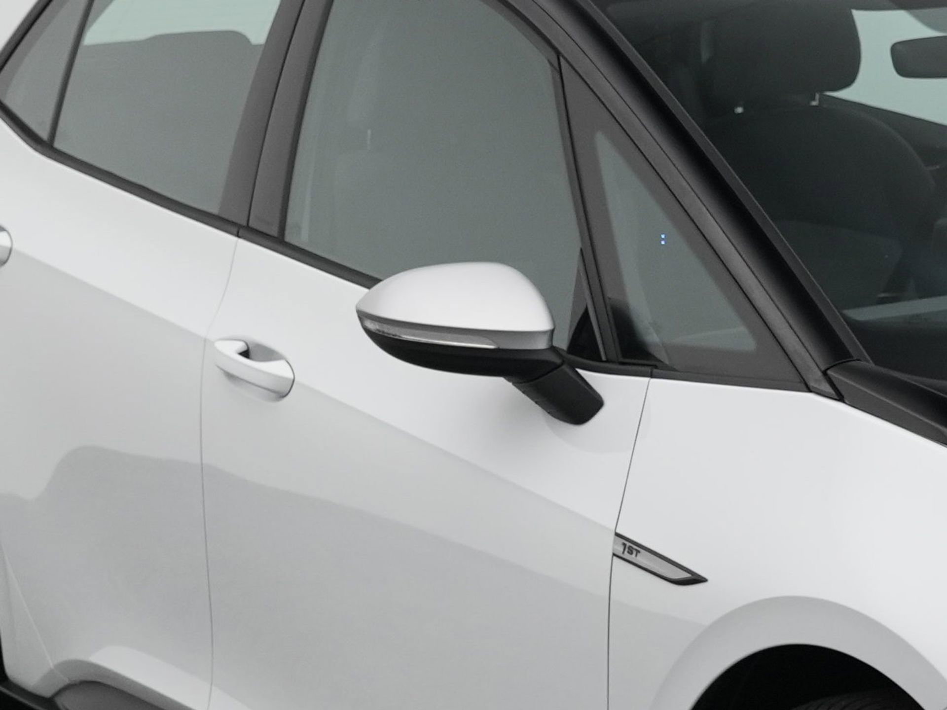 Auto afbeelding: 24