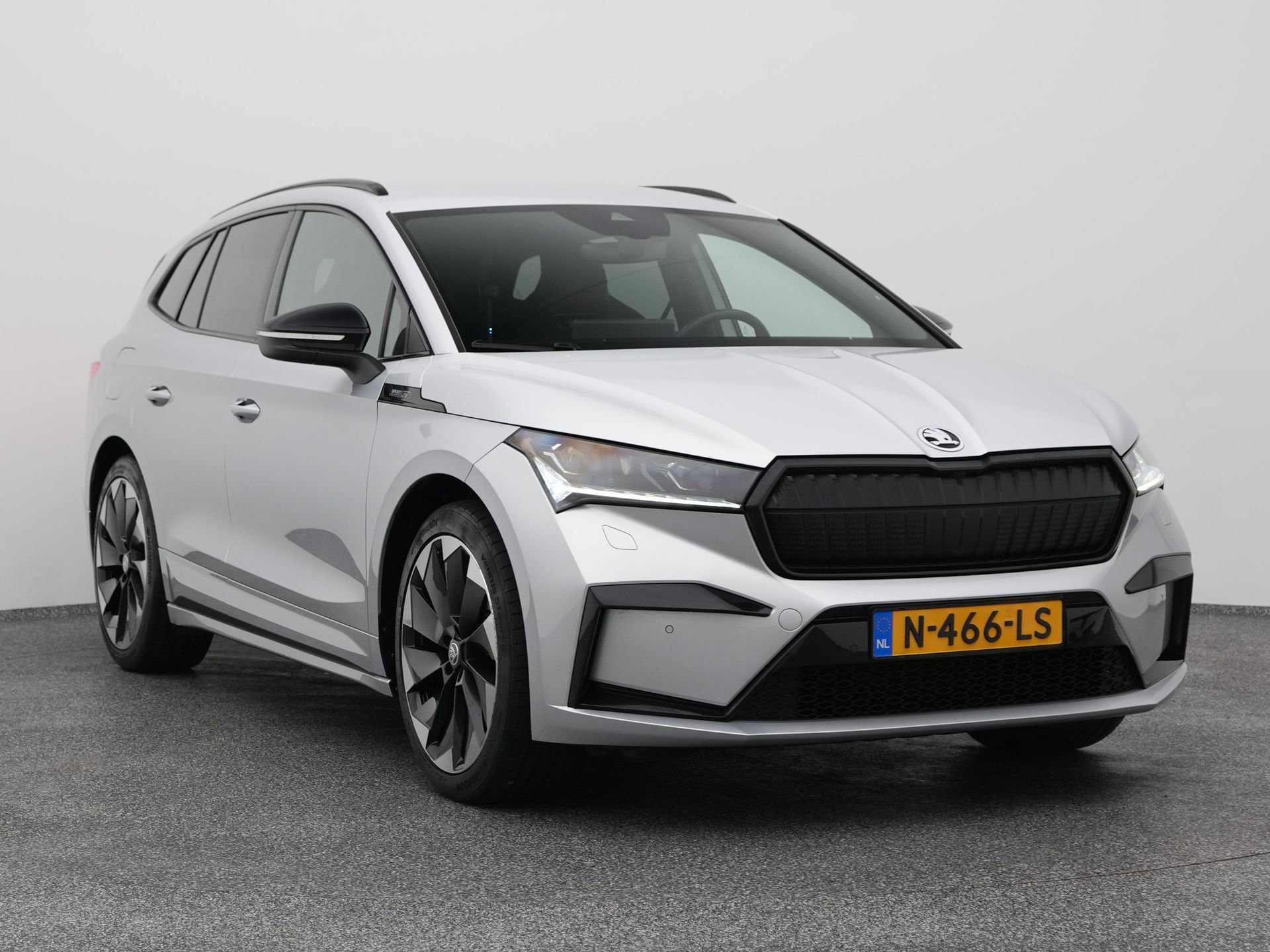 Auto afbeelding: 2