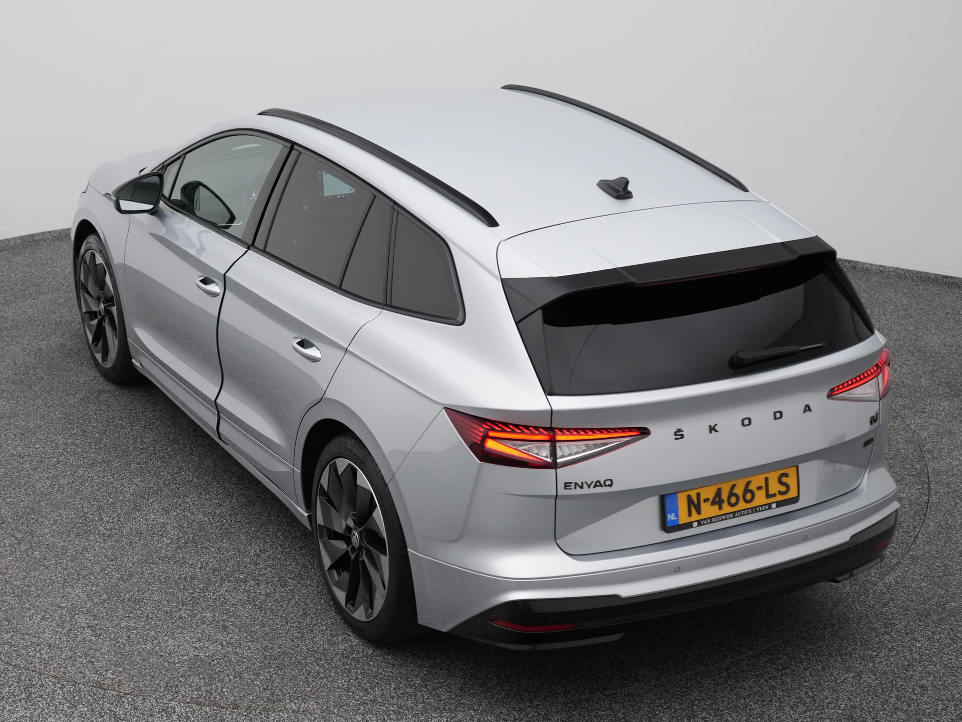 Auto afbeelding: 26