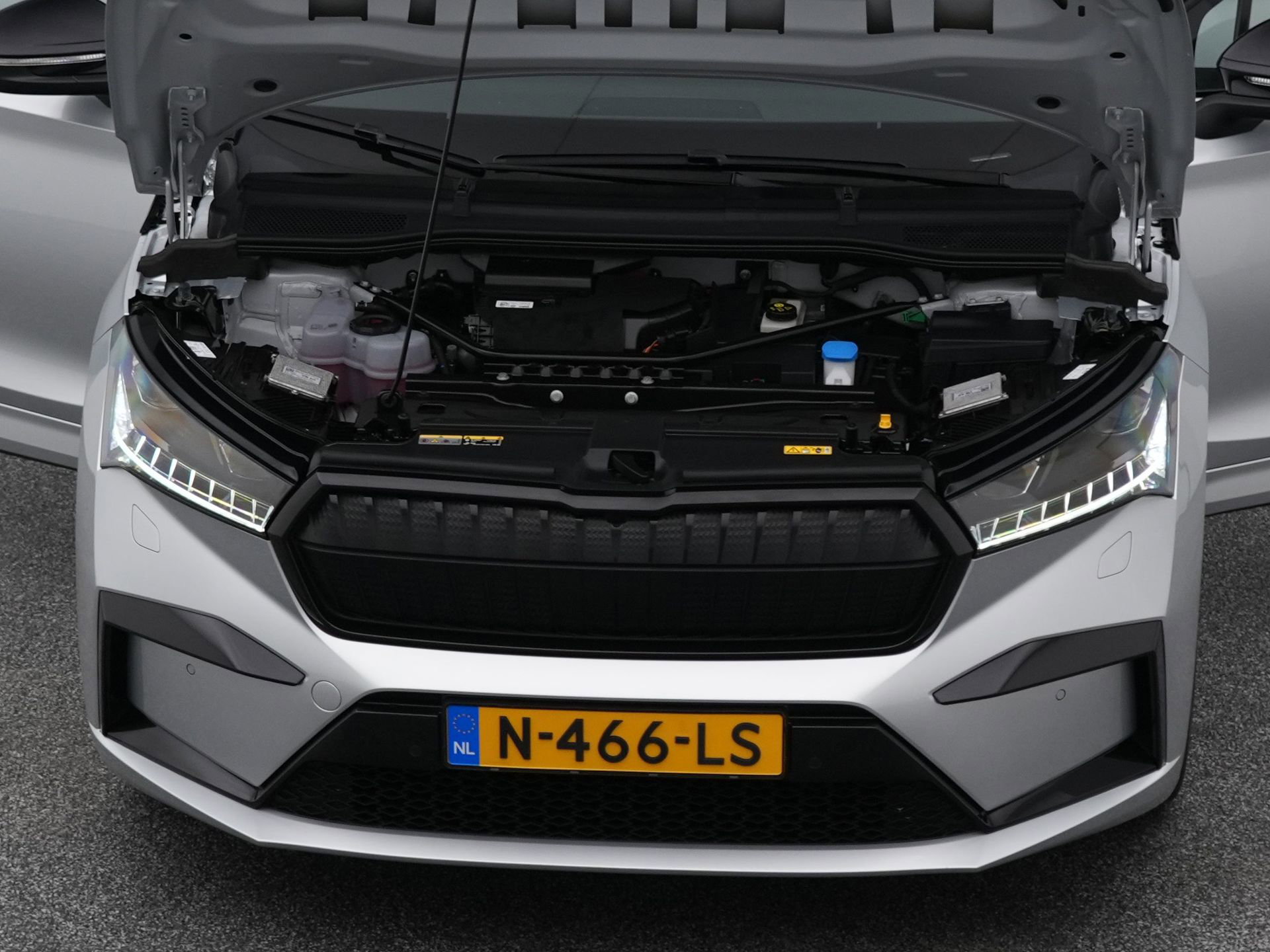 Auto afbeelding: 32