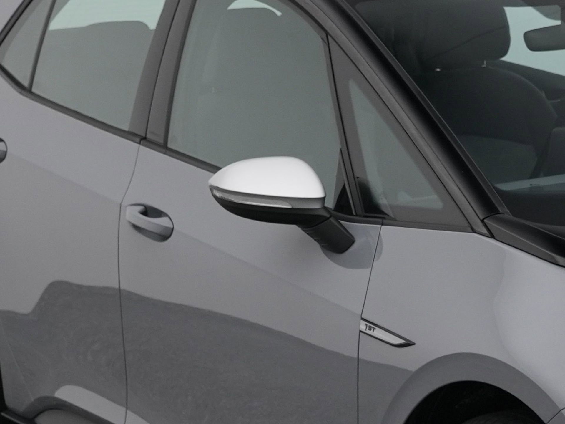 Auto afbeelding: 24