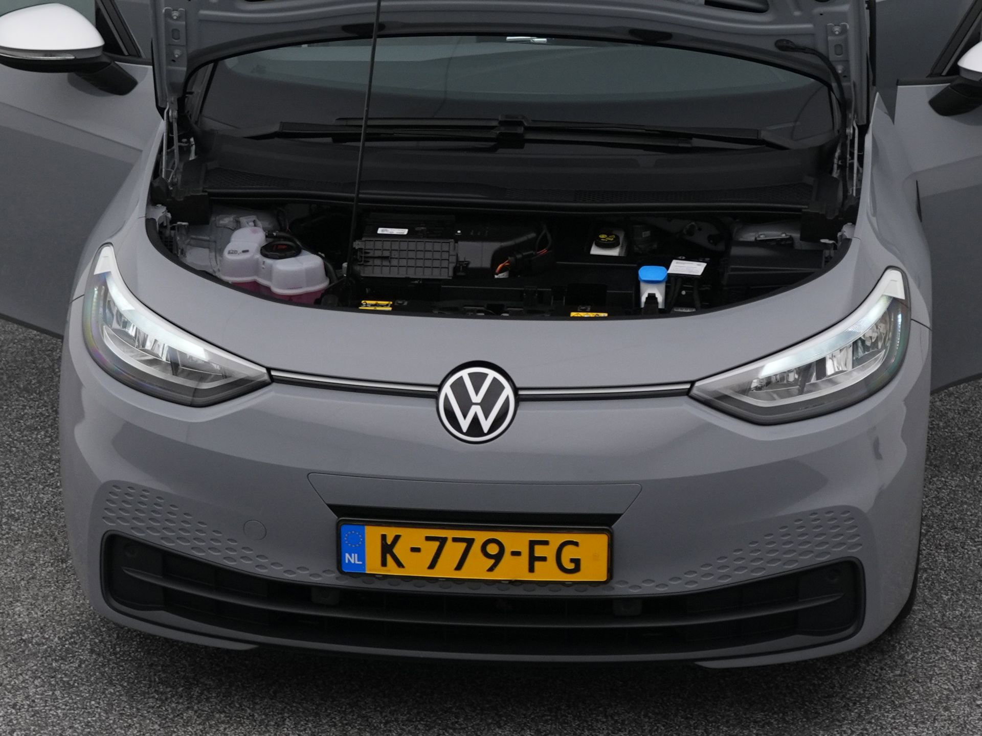 Auto afbeelding: 32