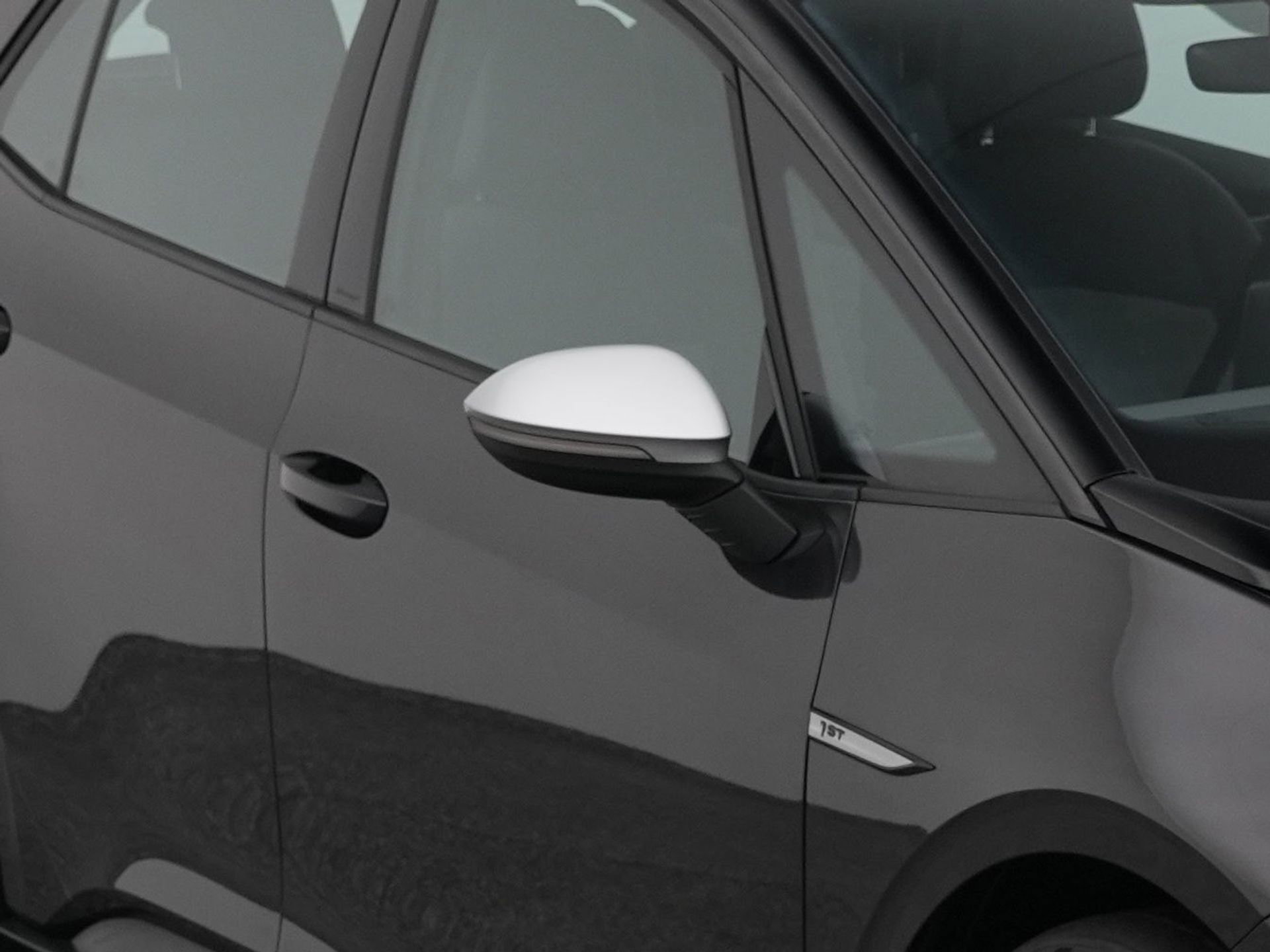 Auto afbeelding: 24