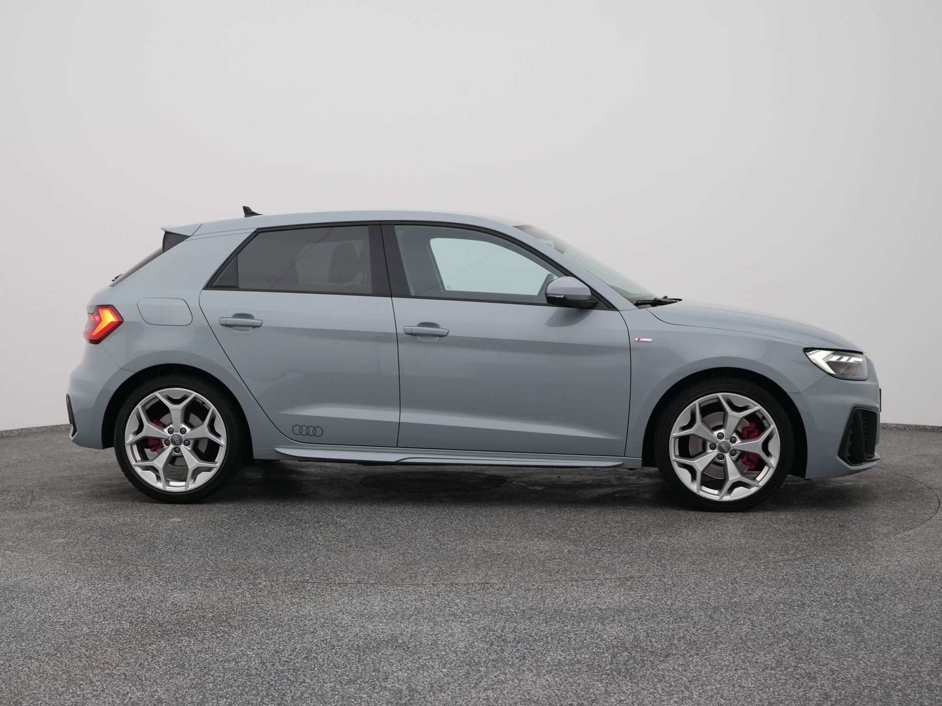 Auto afbeelding: 14