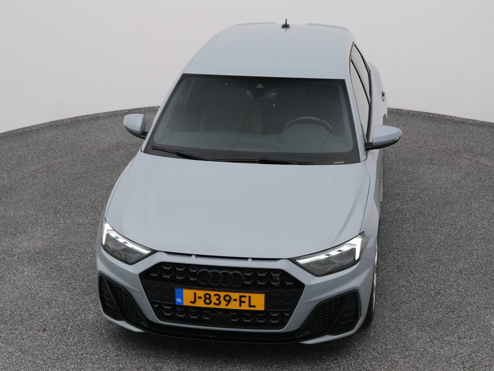 Auto afbeelding: 26
