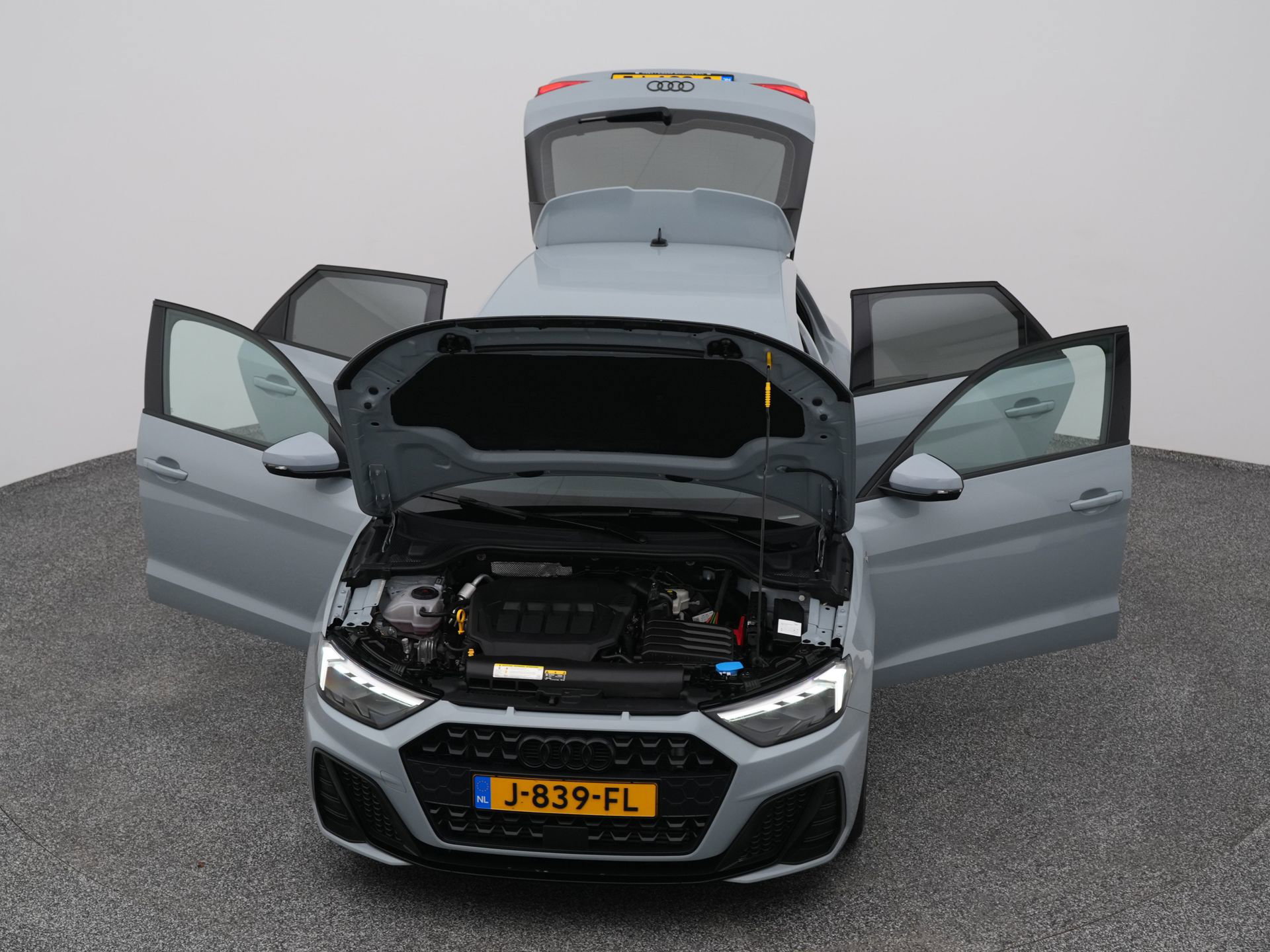 Auto afbeelding: 27