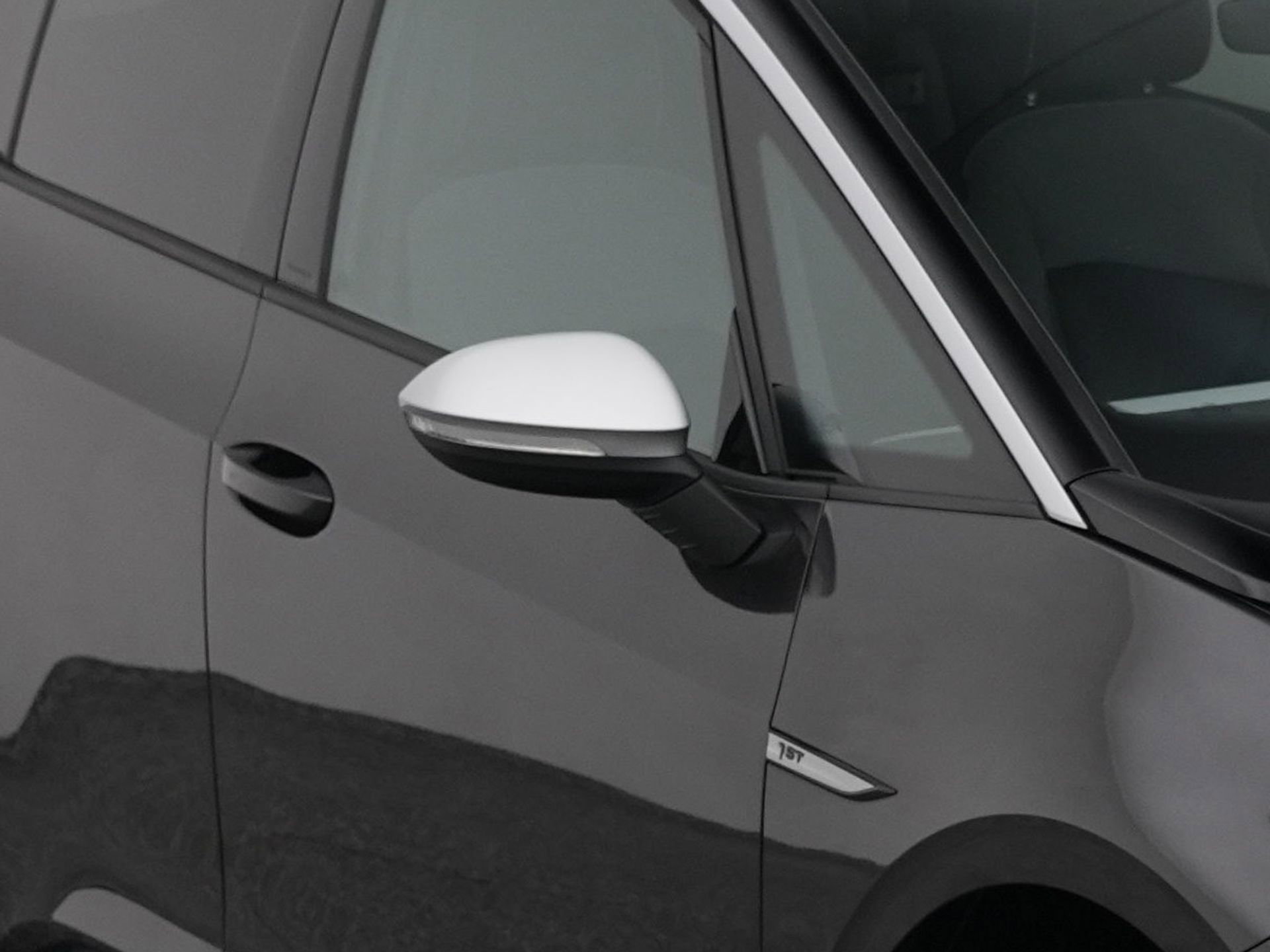 Auto afbeelding: 24
