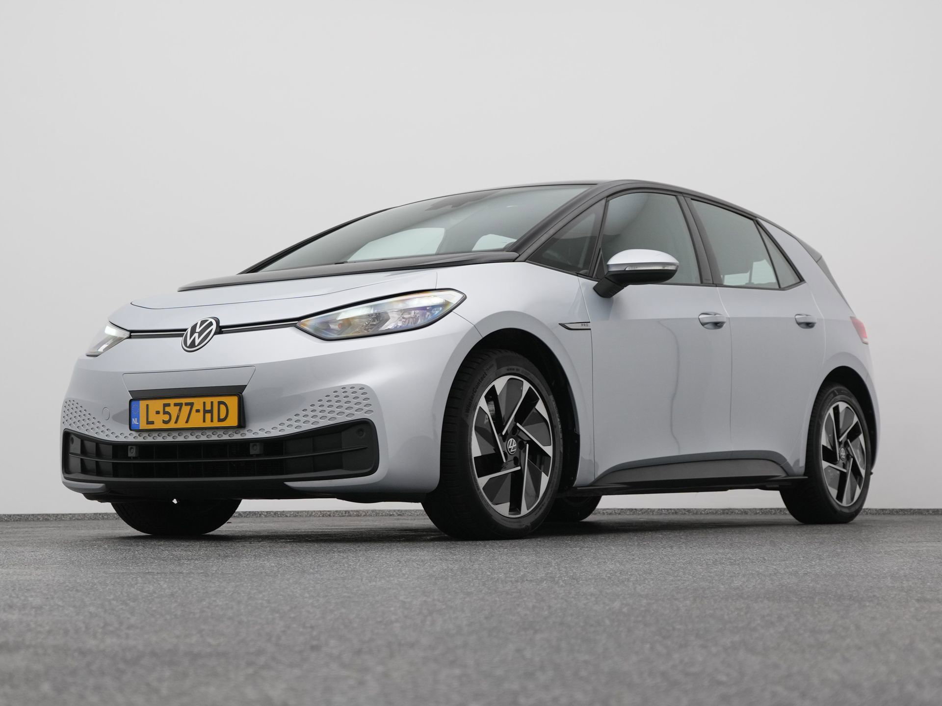 Auto afbeelding: 16