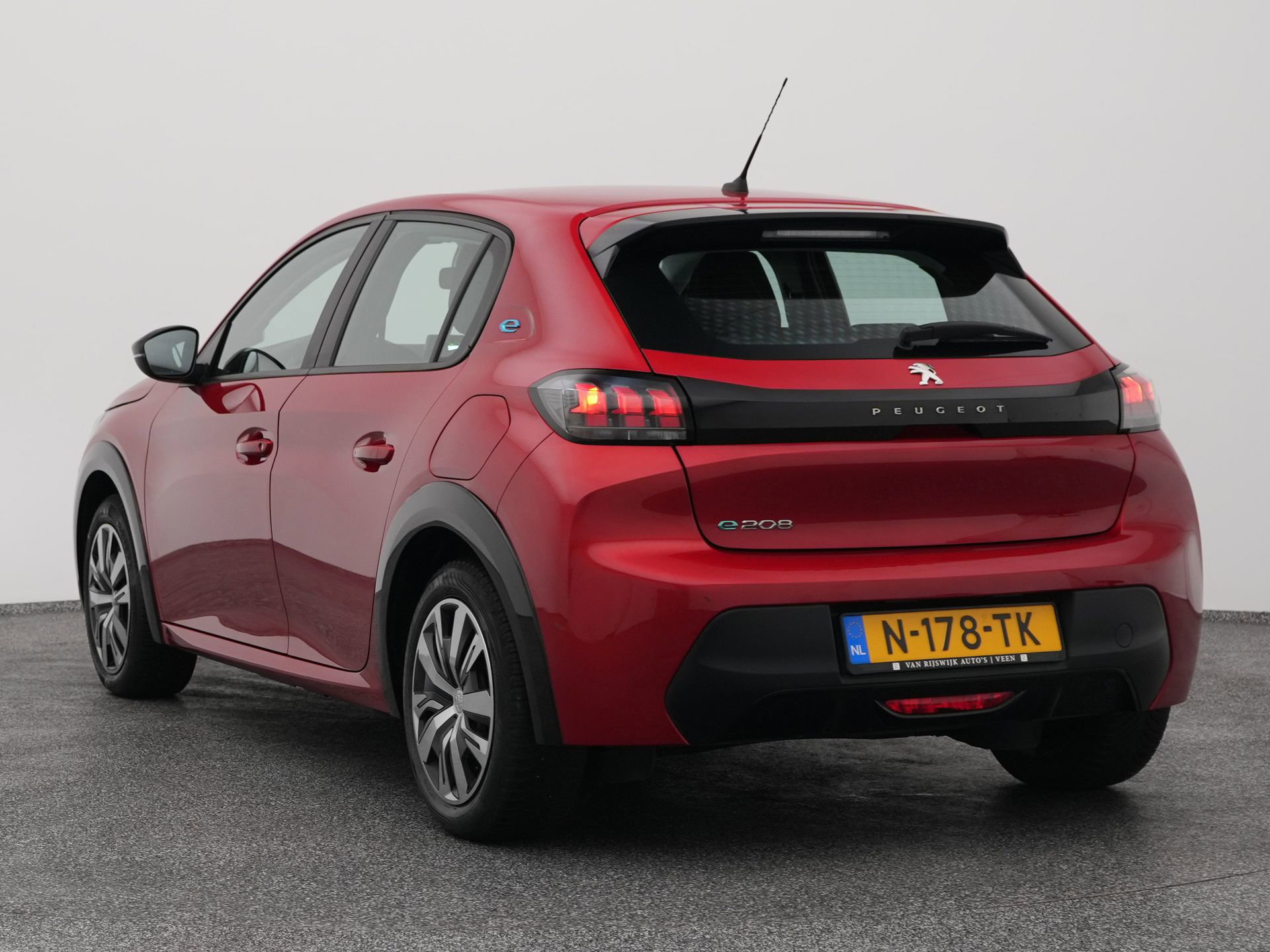 Auto afbeelding: 48