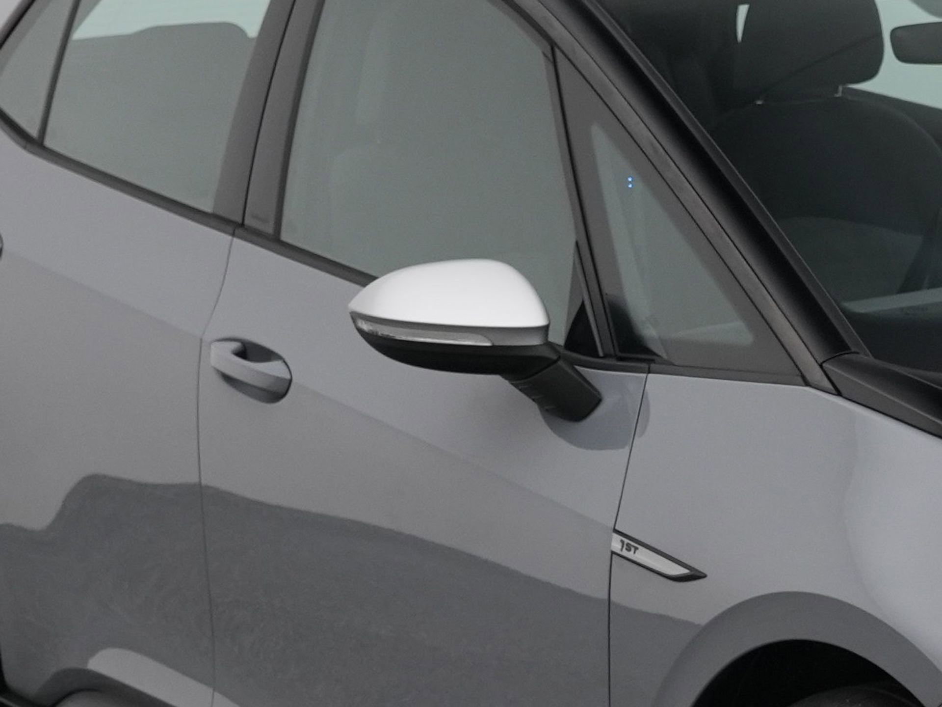 Auto afbeelding: 24