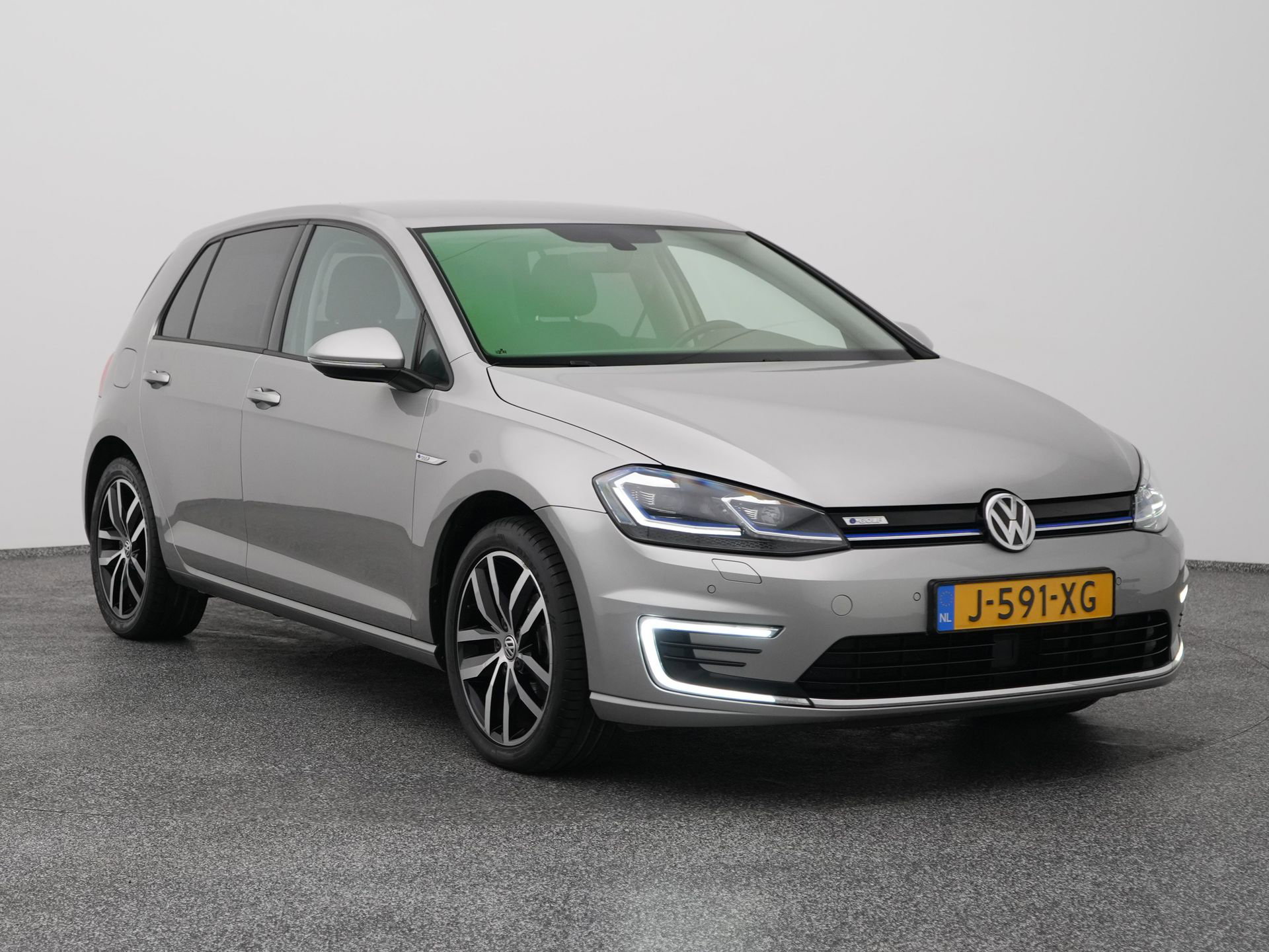 Auto afbeelding: 2