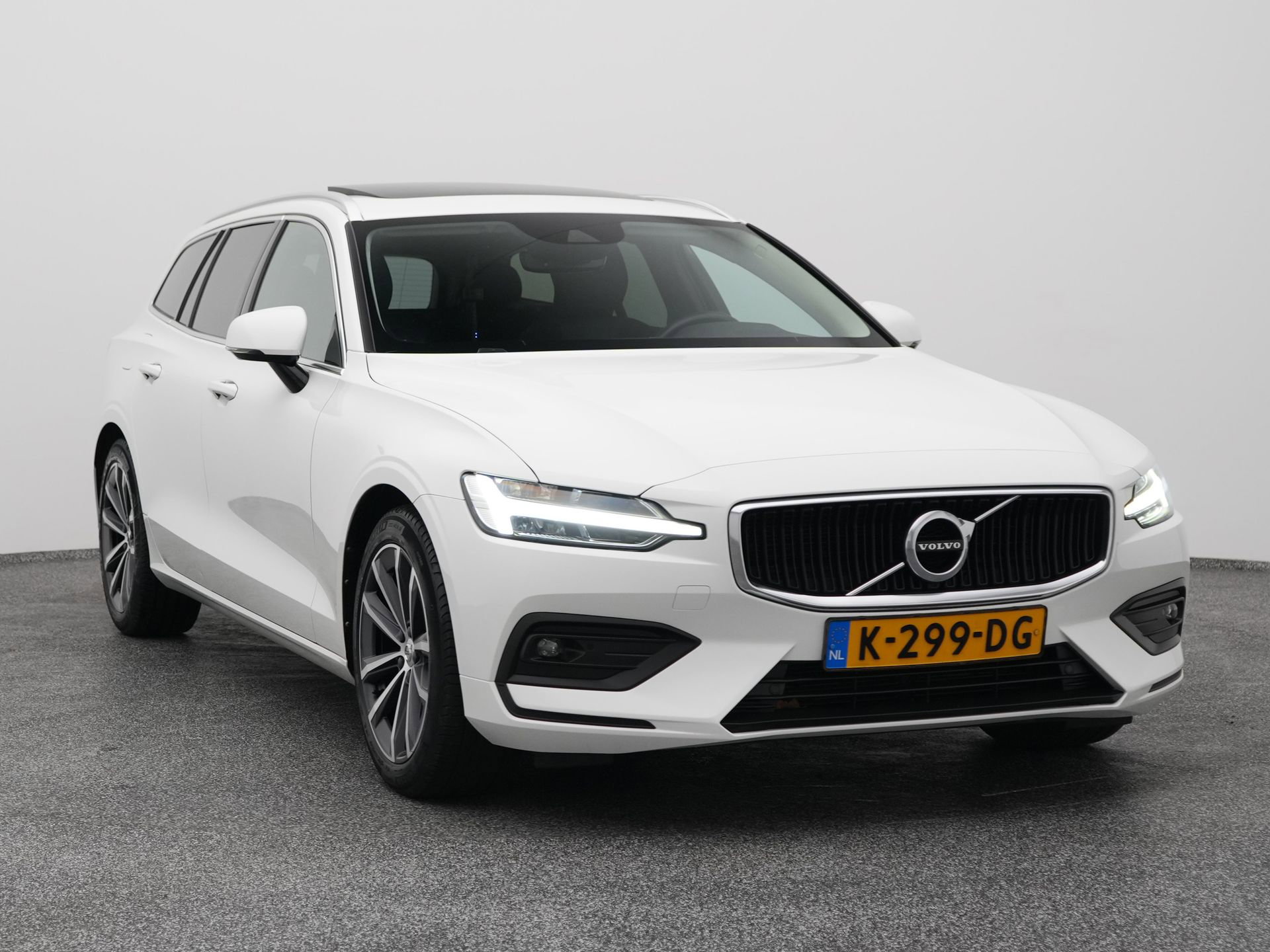 Auto afbeelding: 2