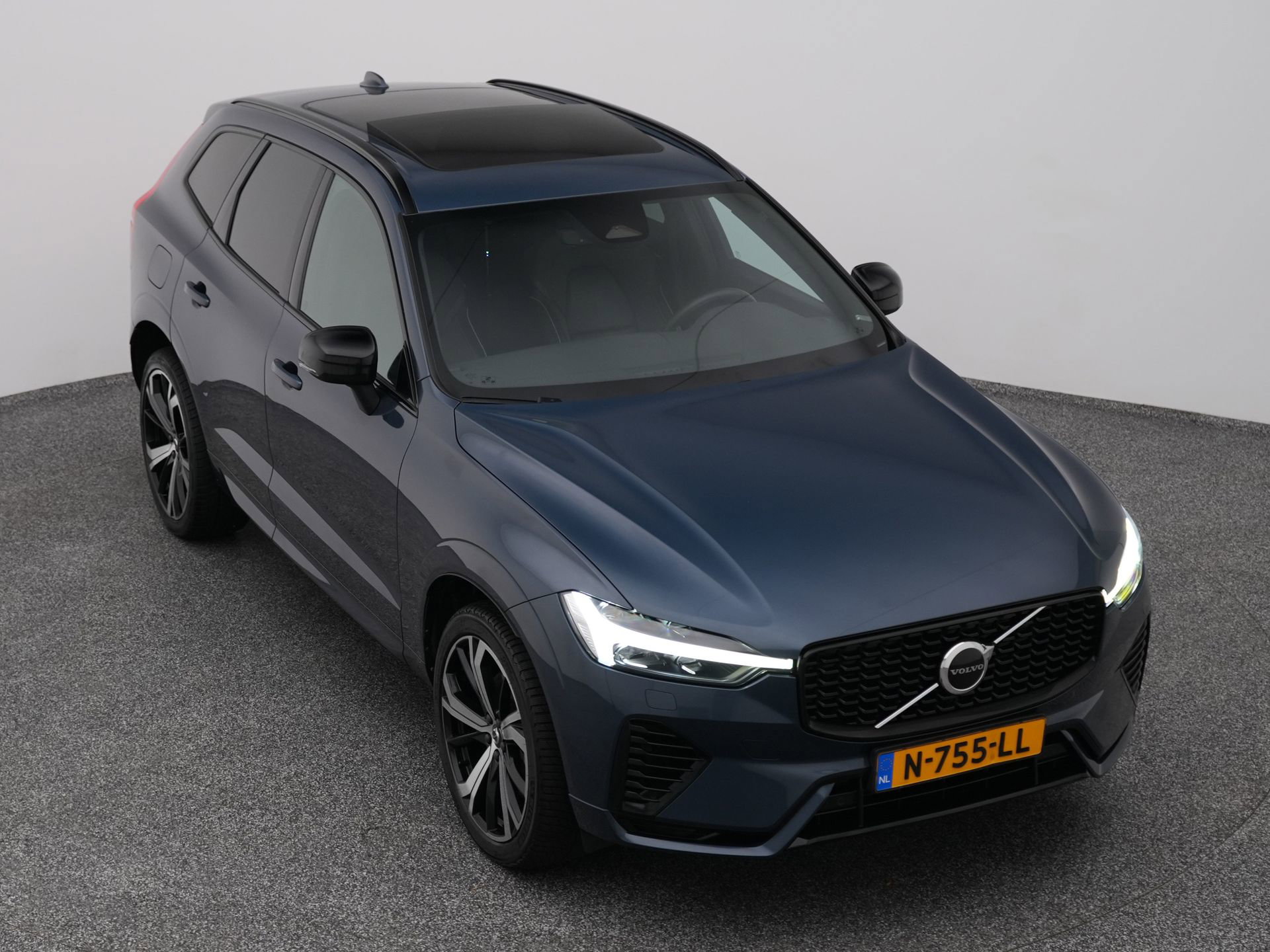 Auto afbeelding: 24