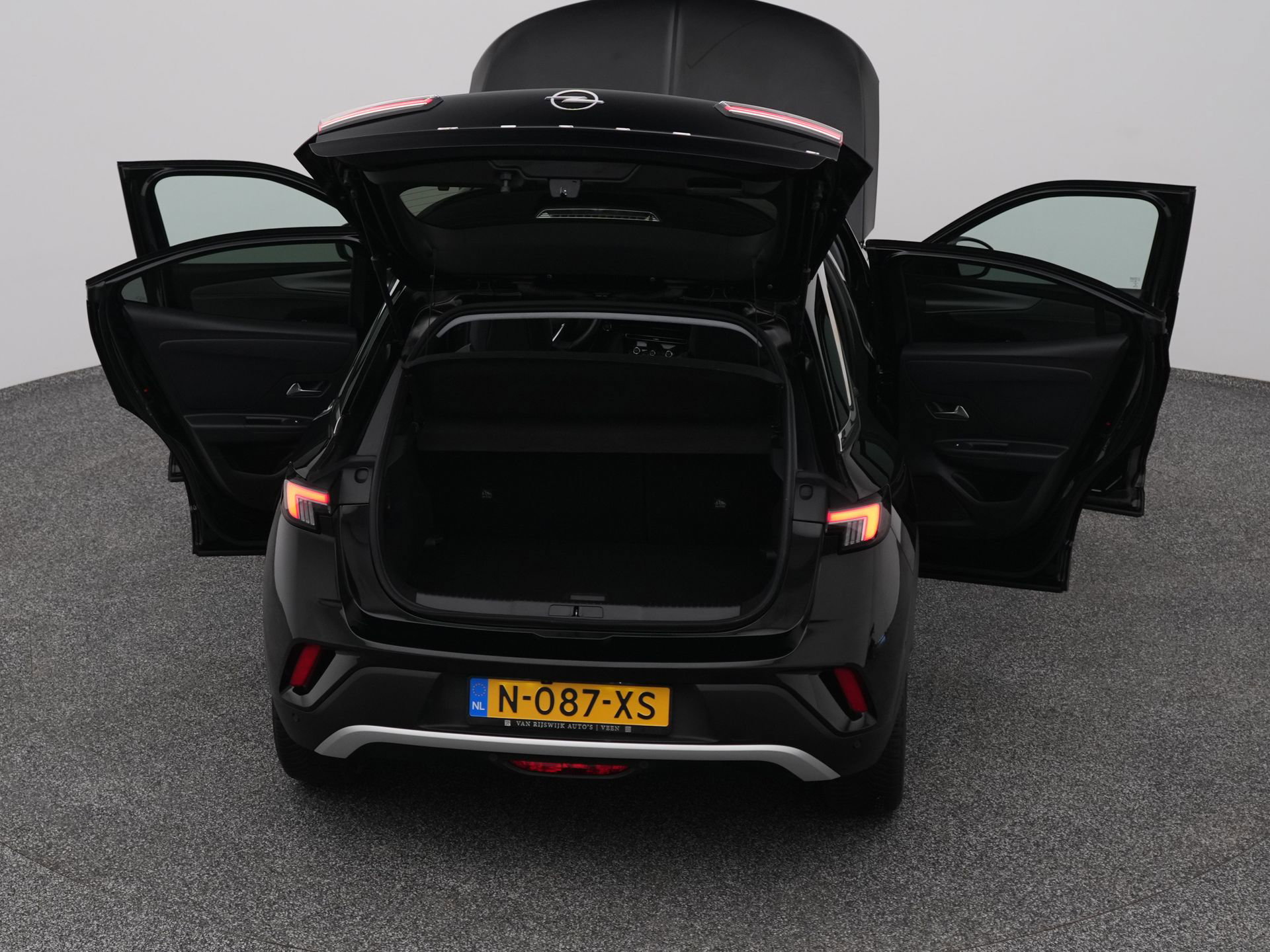 Auto afbeelding: 30