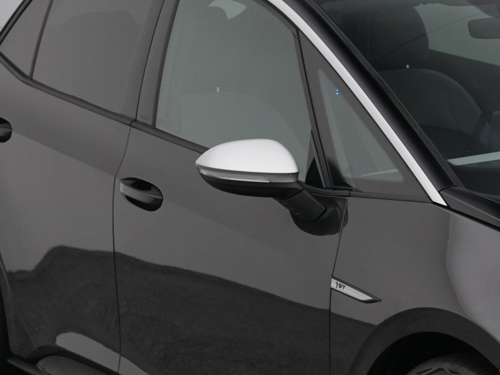 Auto afbeelding: 24