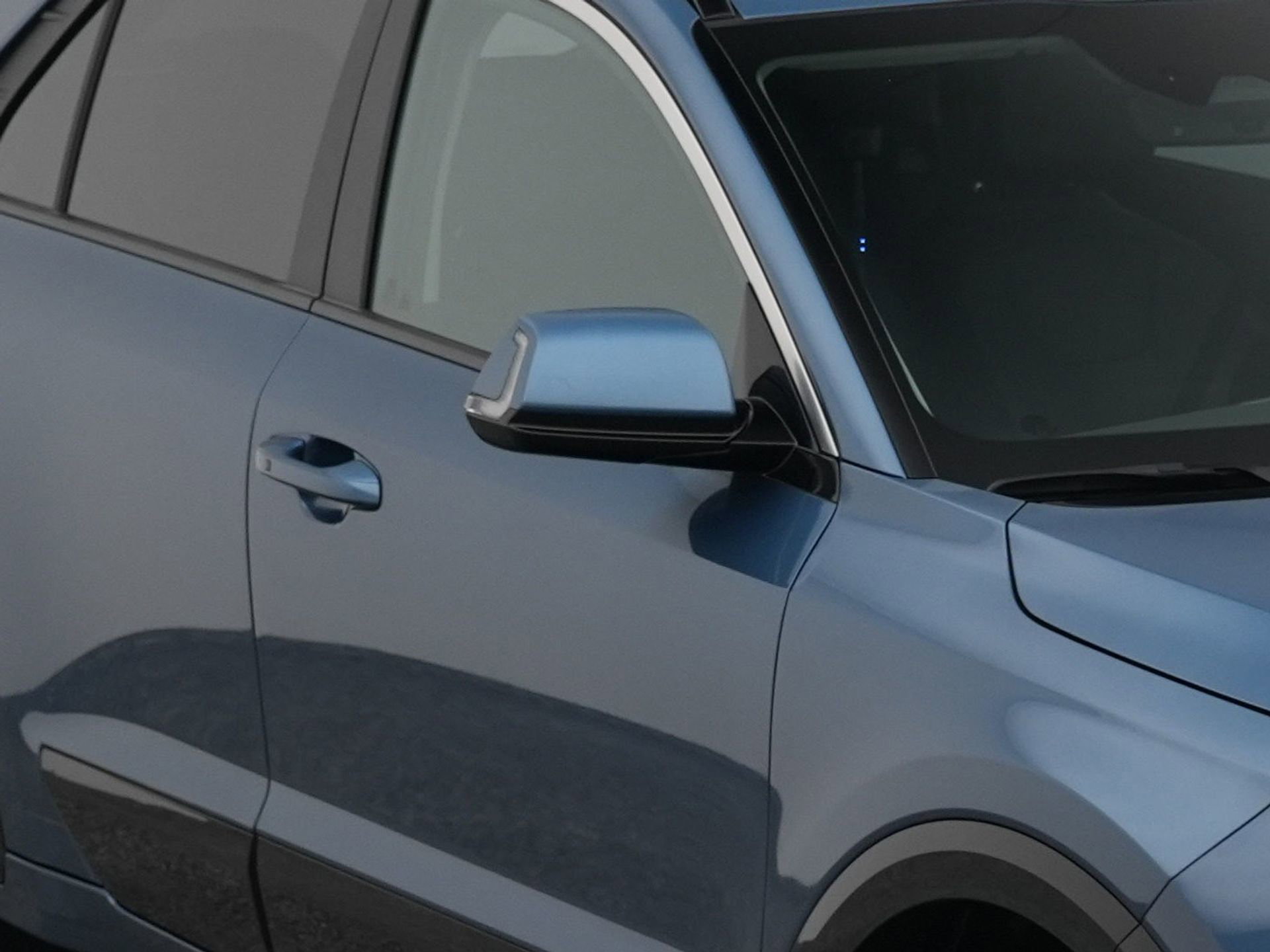 Auto afbeelding: 24