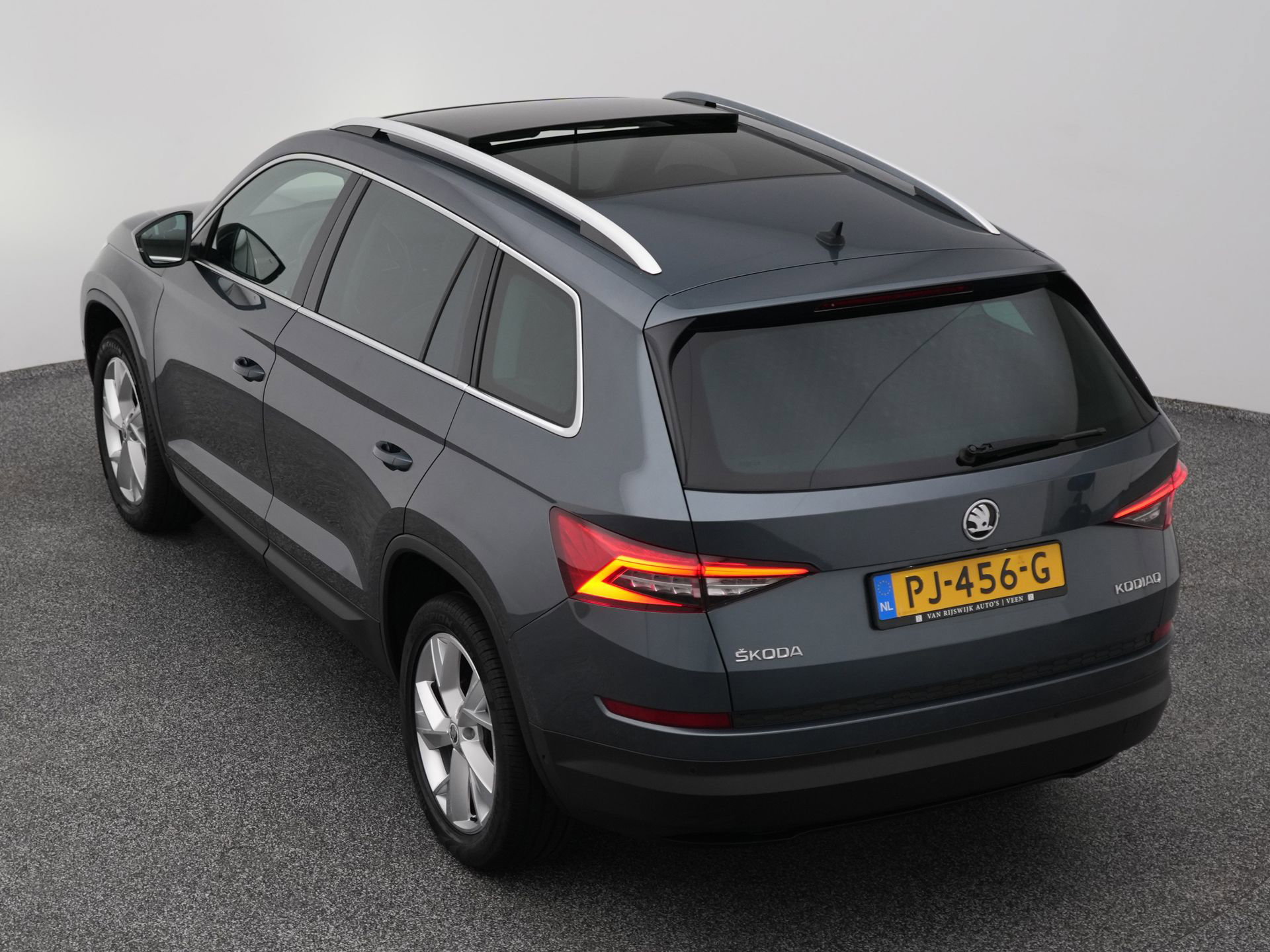 Auto afbeelding: 25