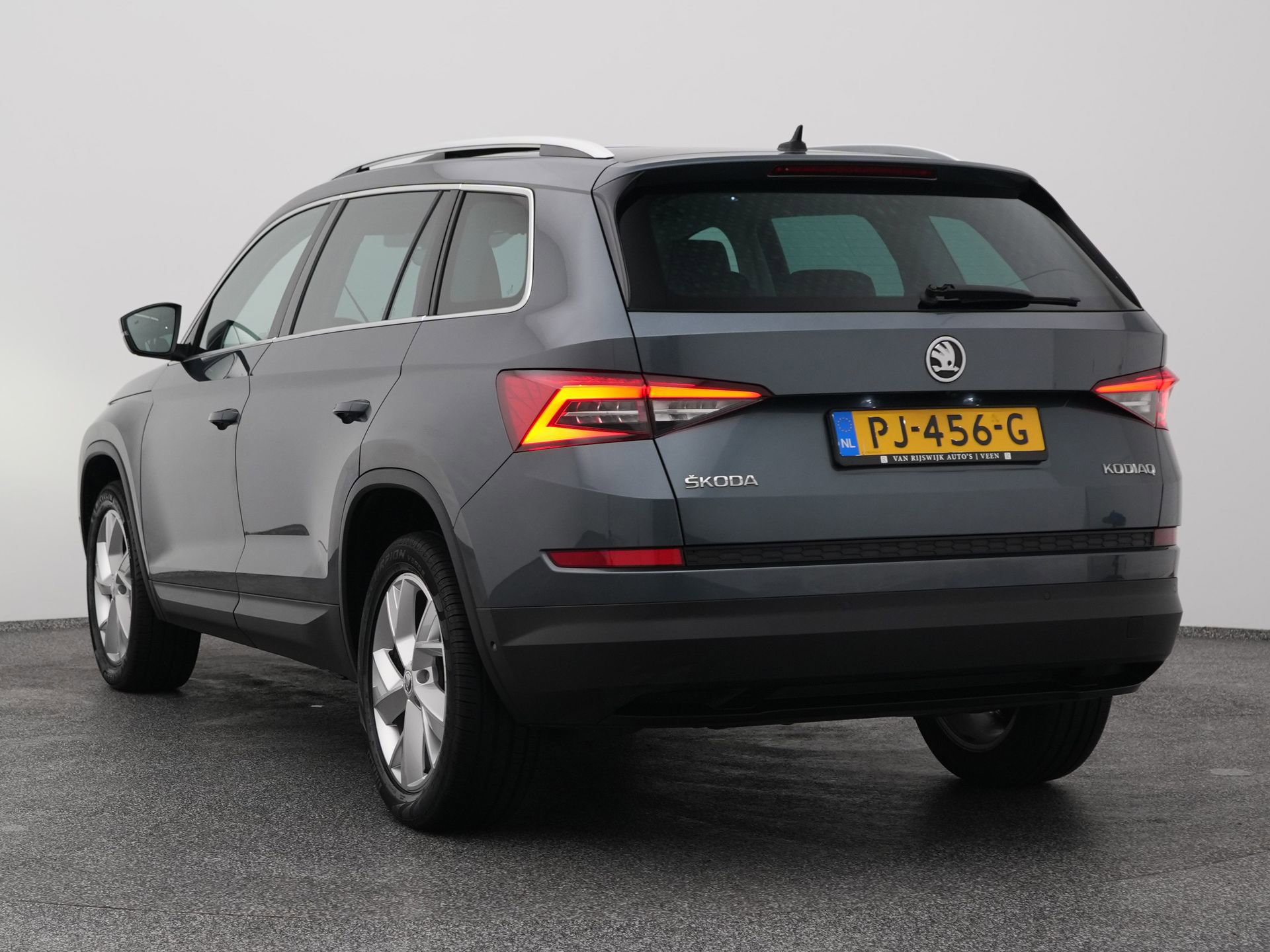 Auto afbeelding: 5