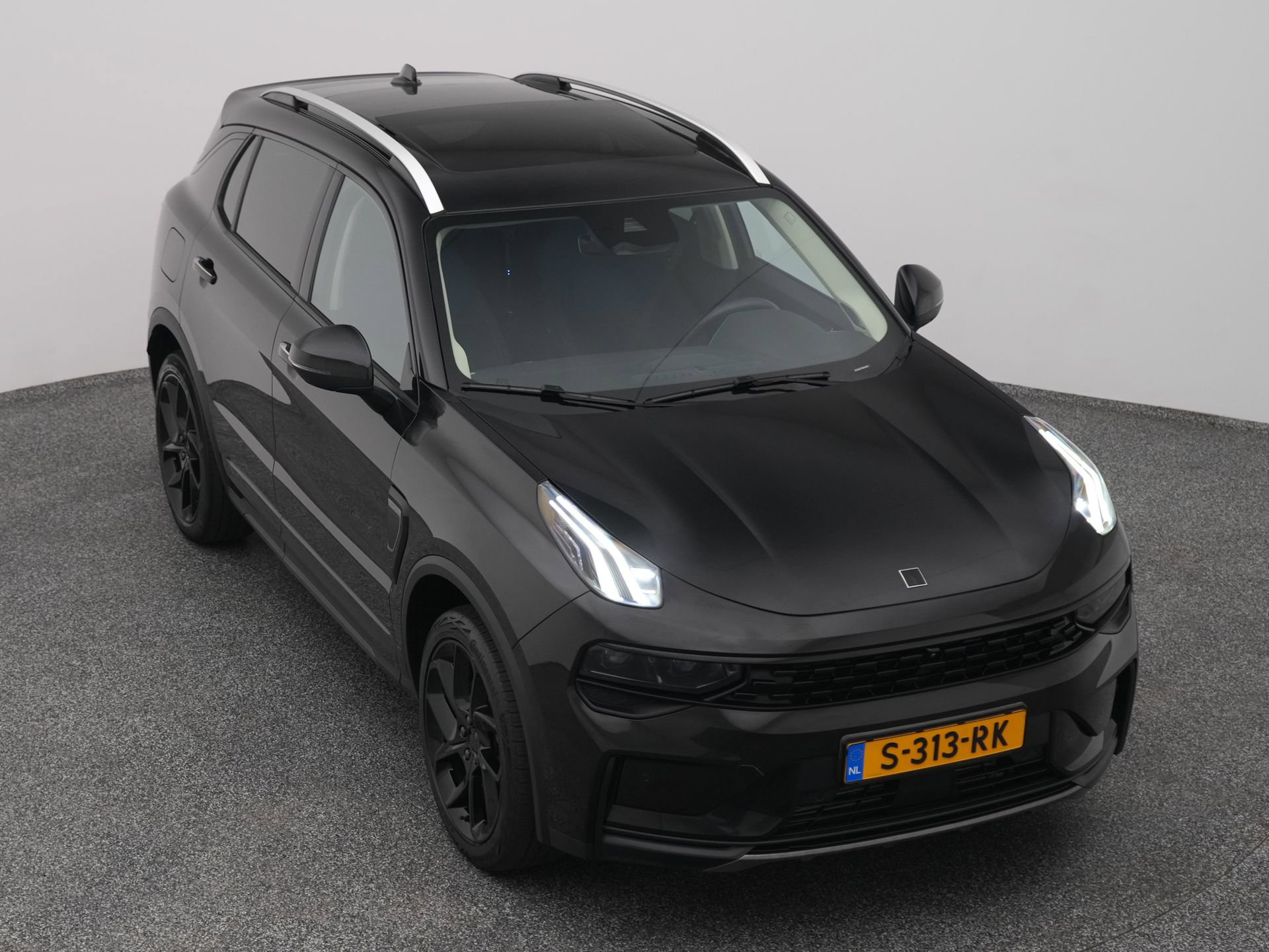 Auto afbeelding: 24