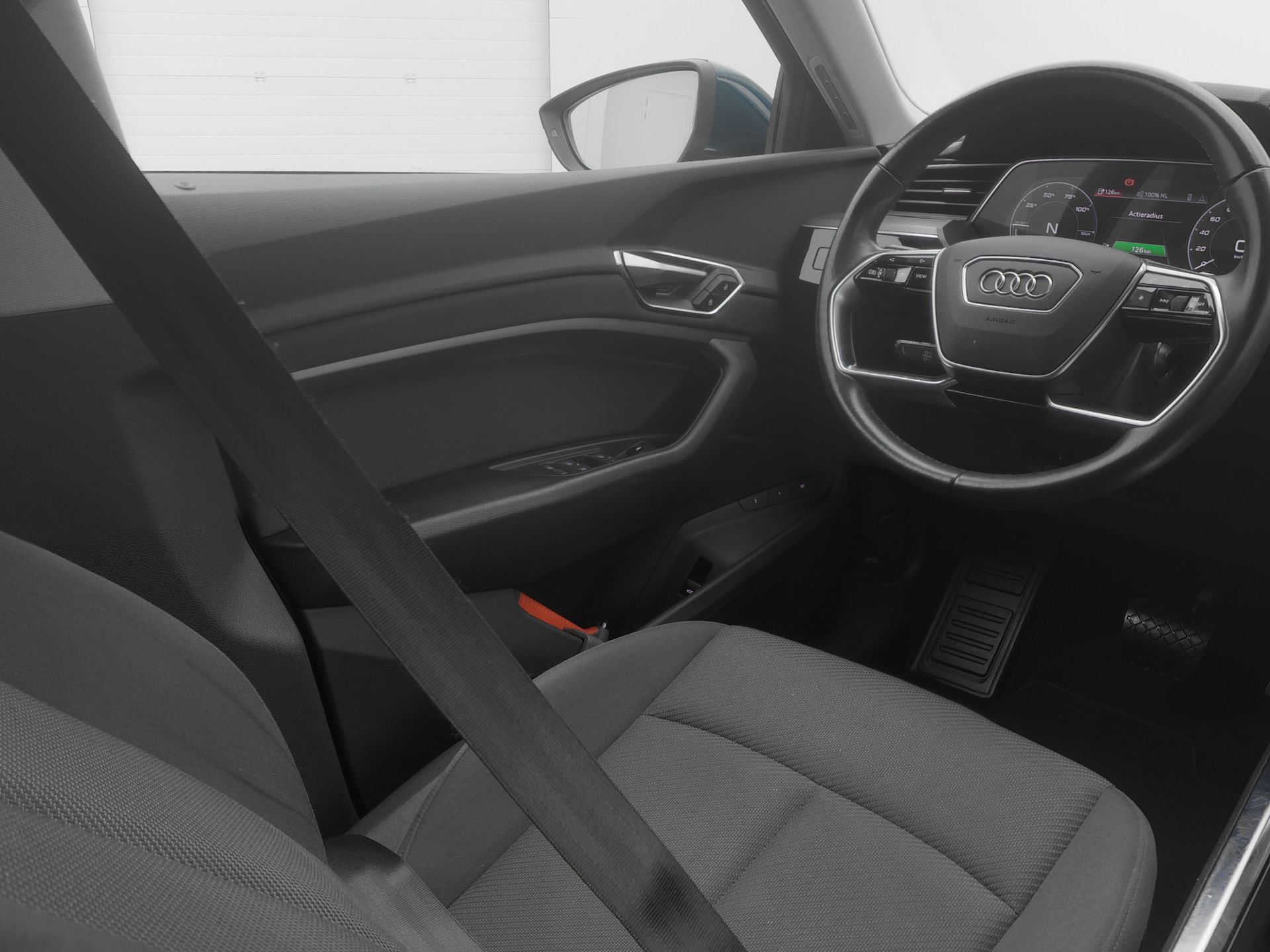Auto afbeelding: 12