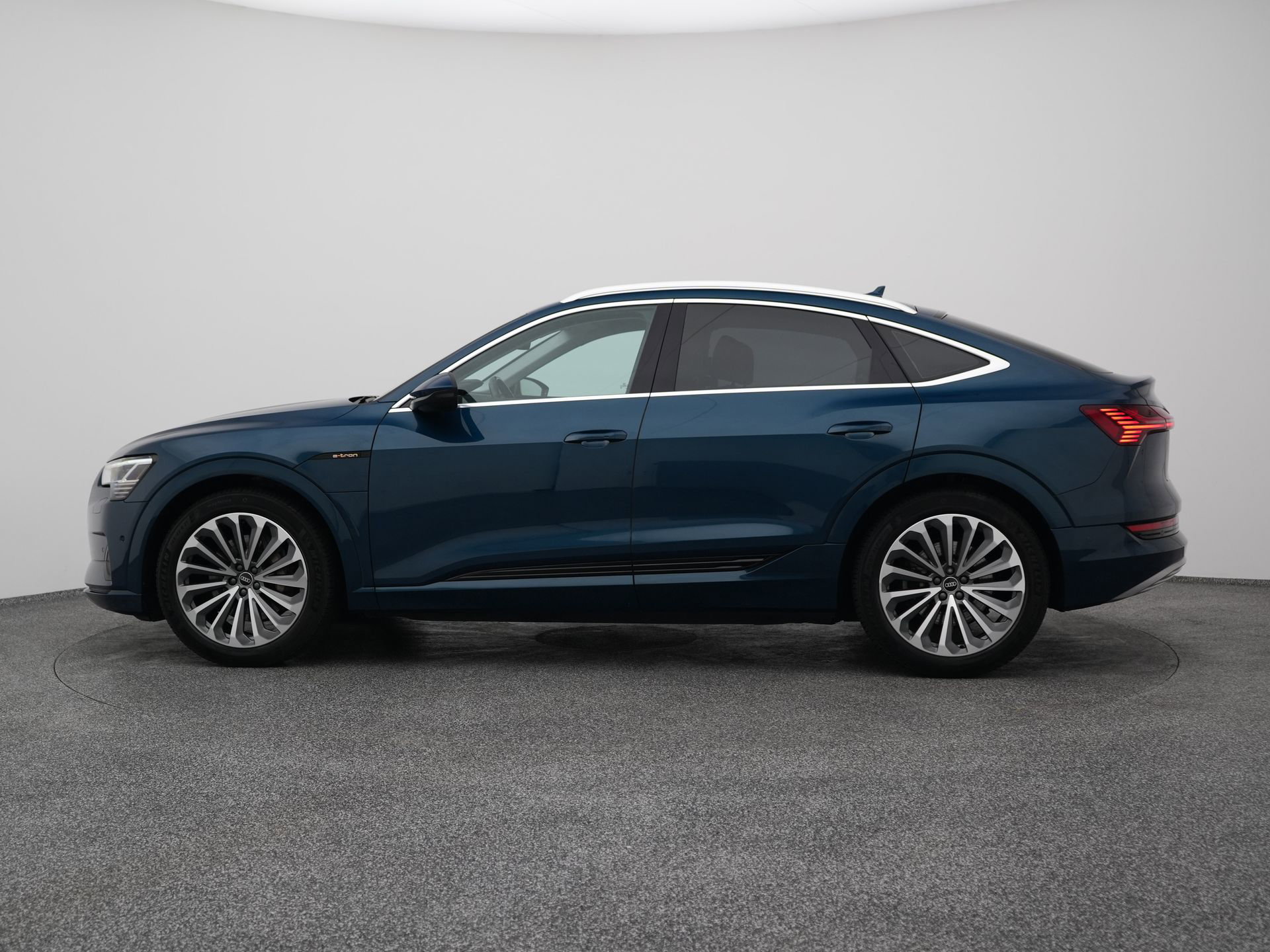 Auto afbeelding: 14