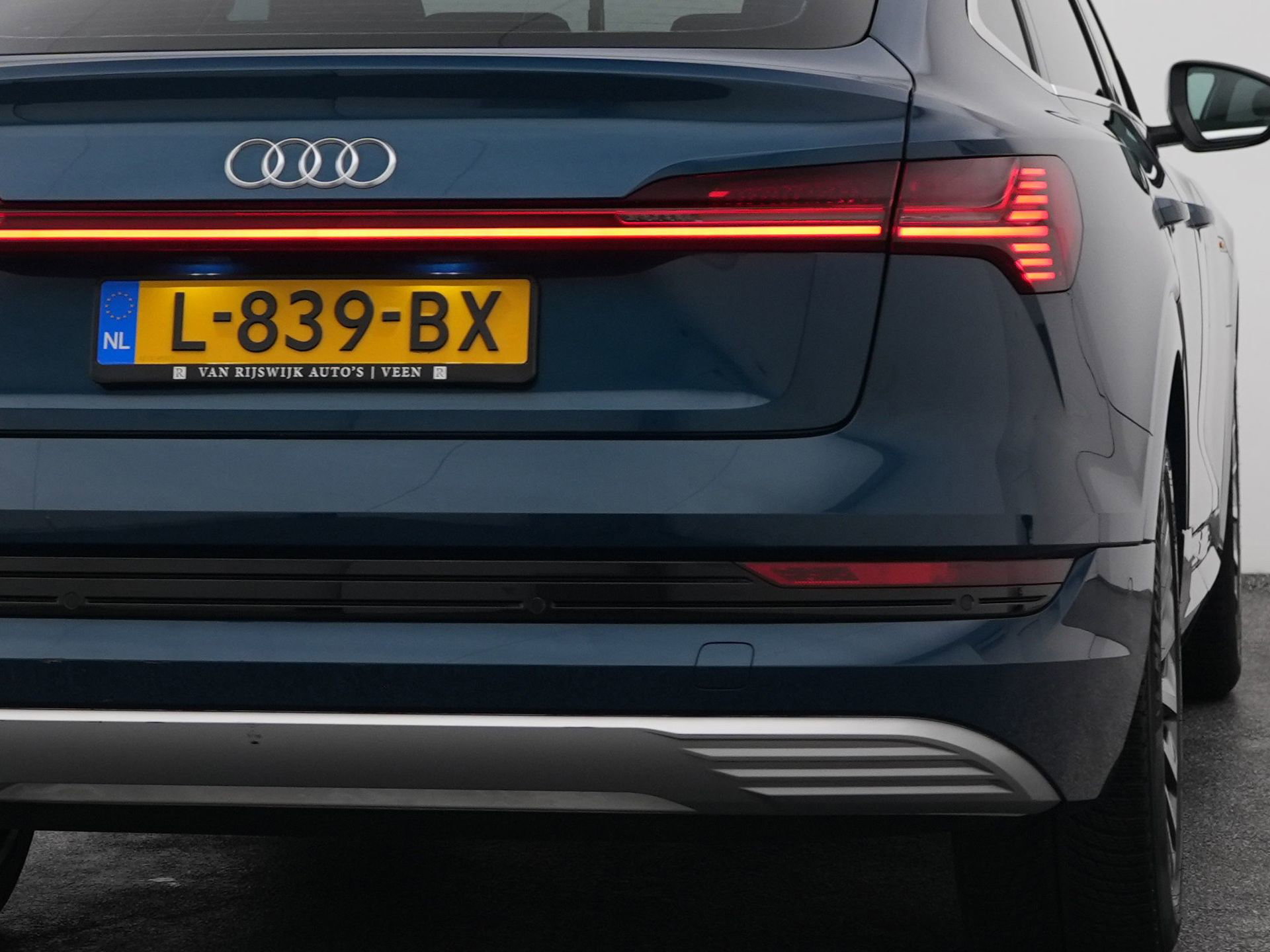 Auto afbeelding: 21