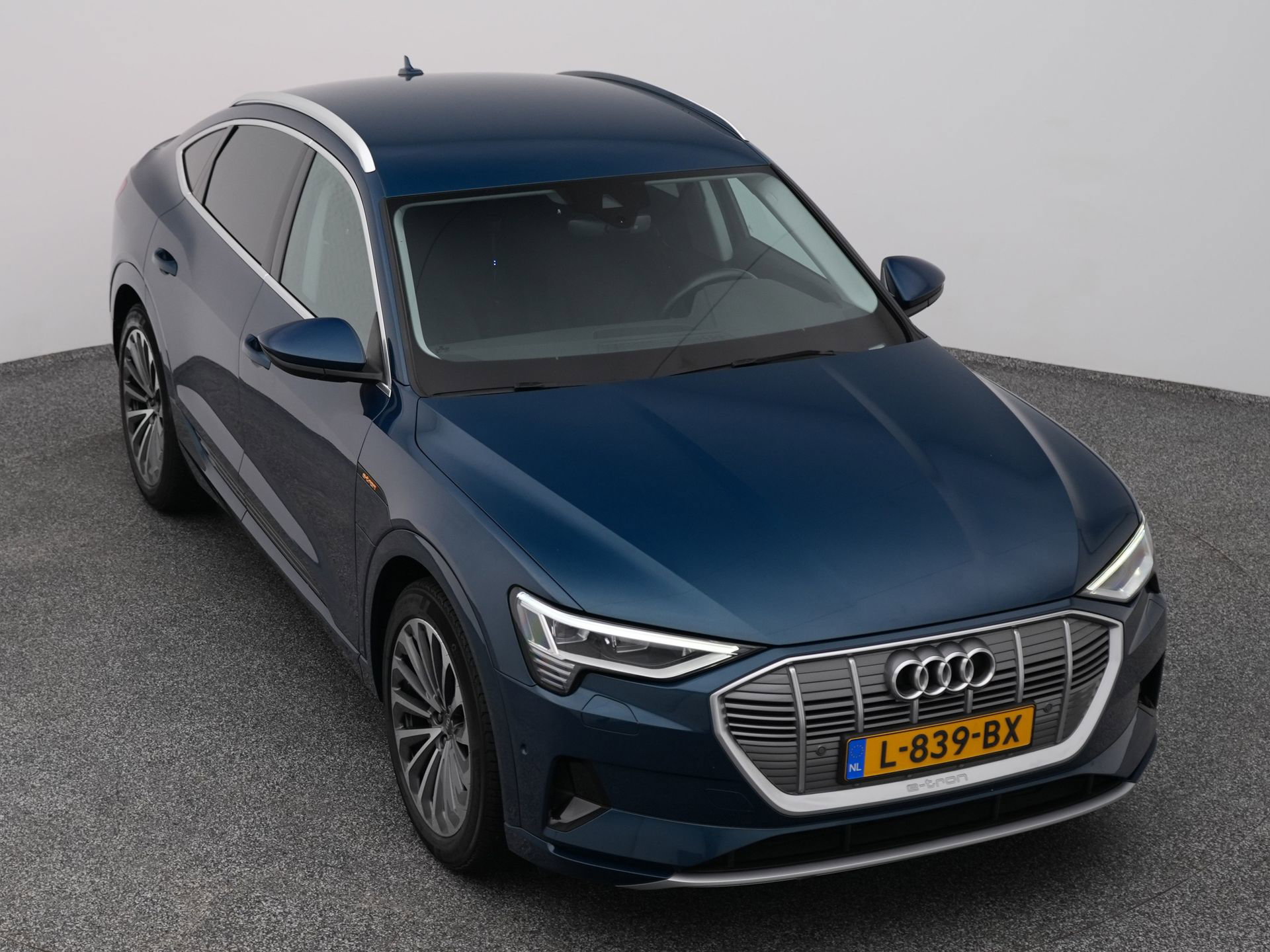 Auto afbeelding: 25