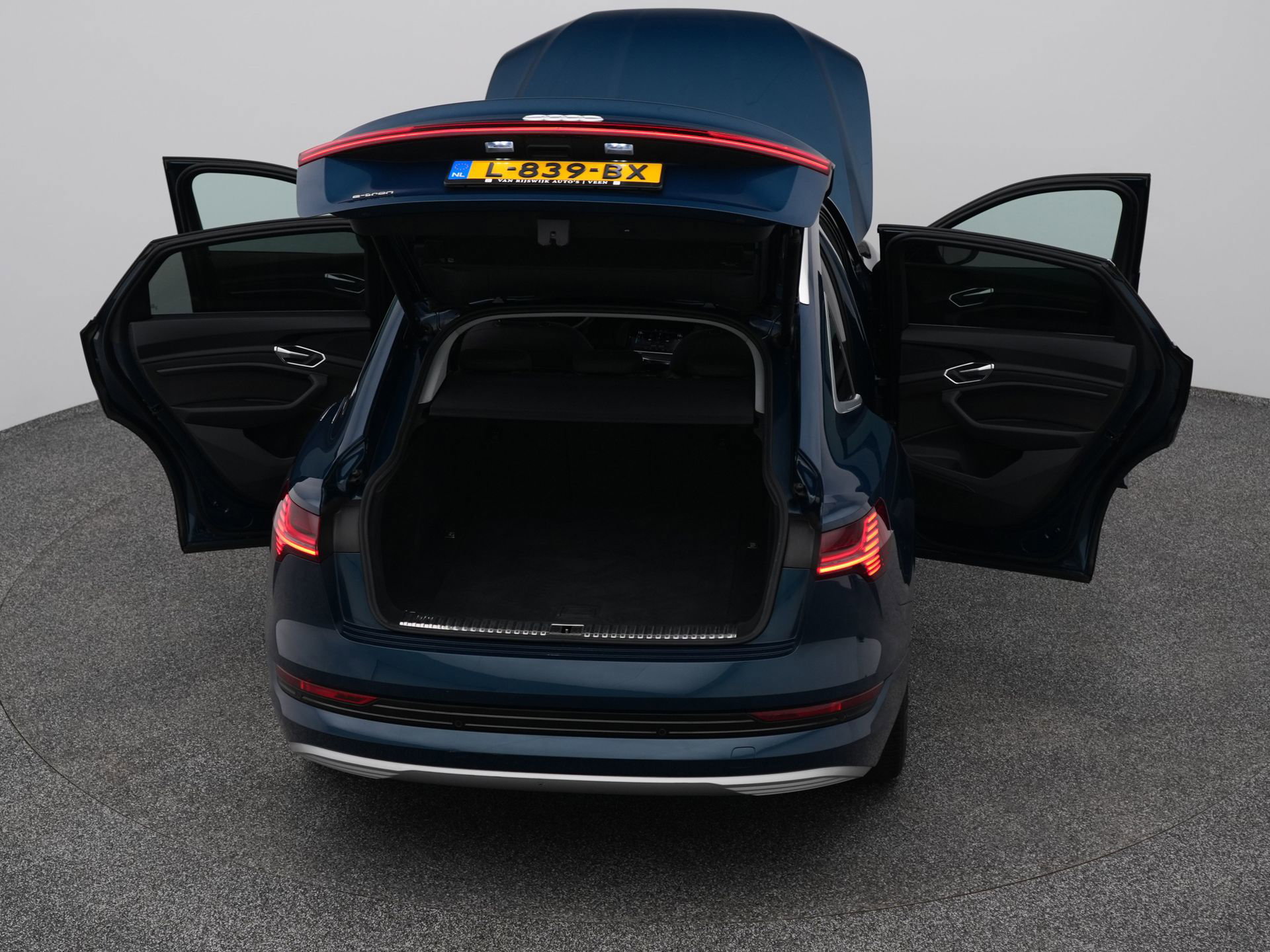 Auto afbeelding: 30