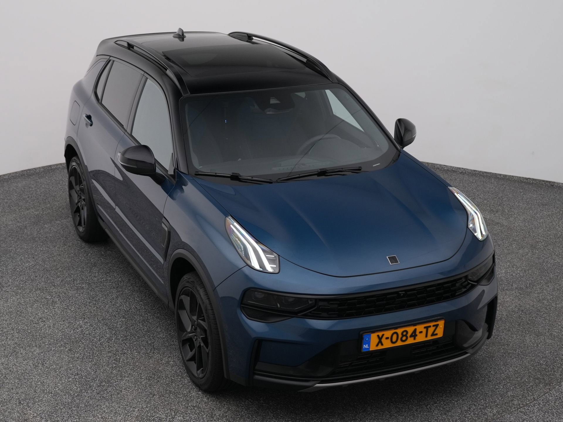 Auto afbeelding: 24