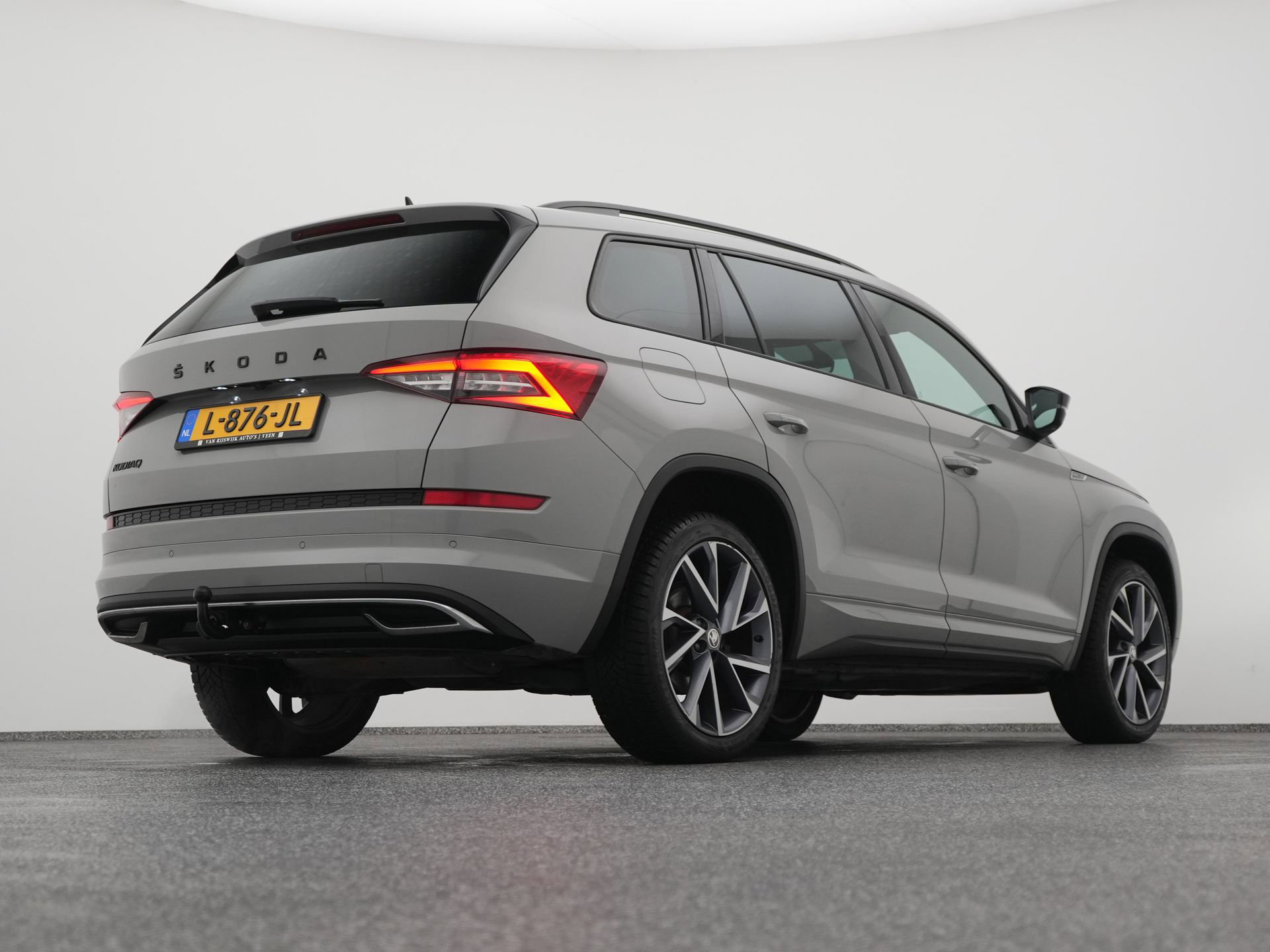 Auto afbeelding: 16