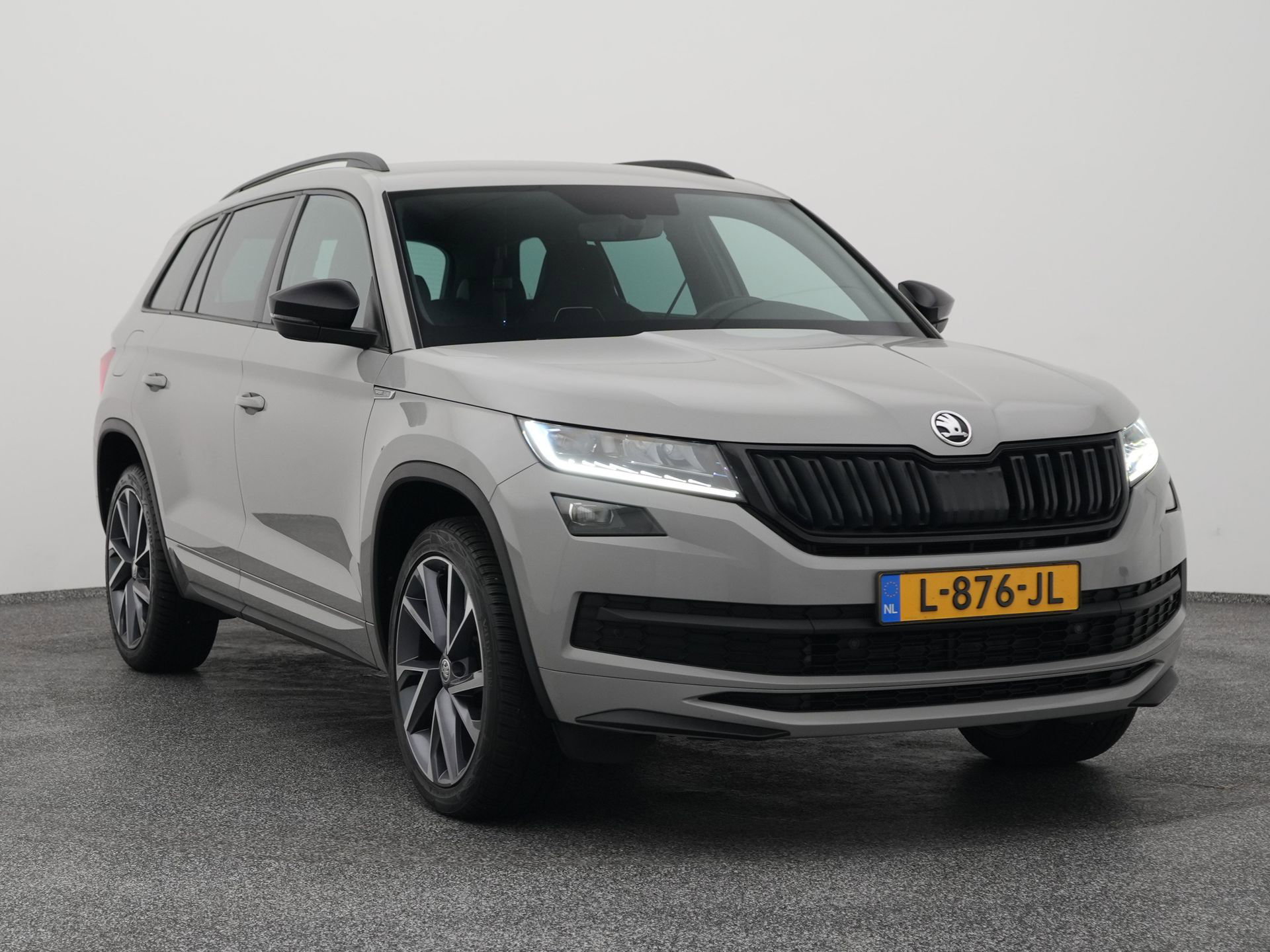 Auto afbeelding: 2