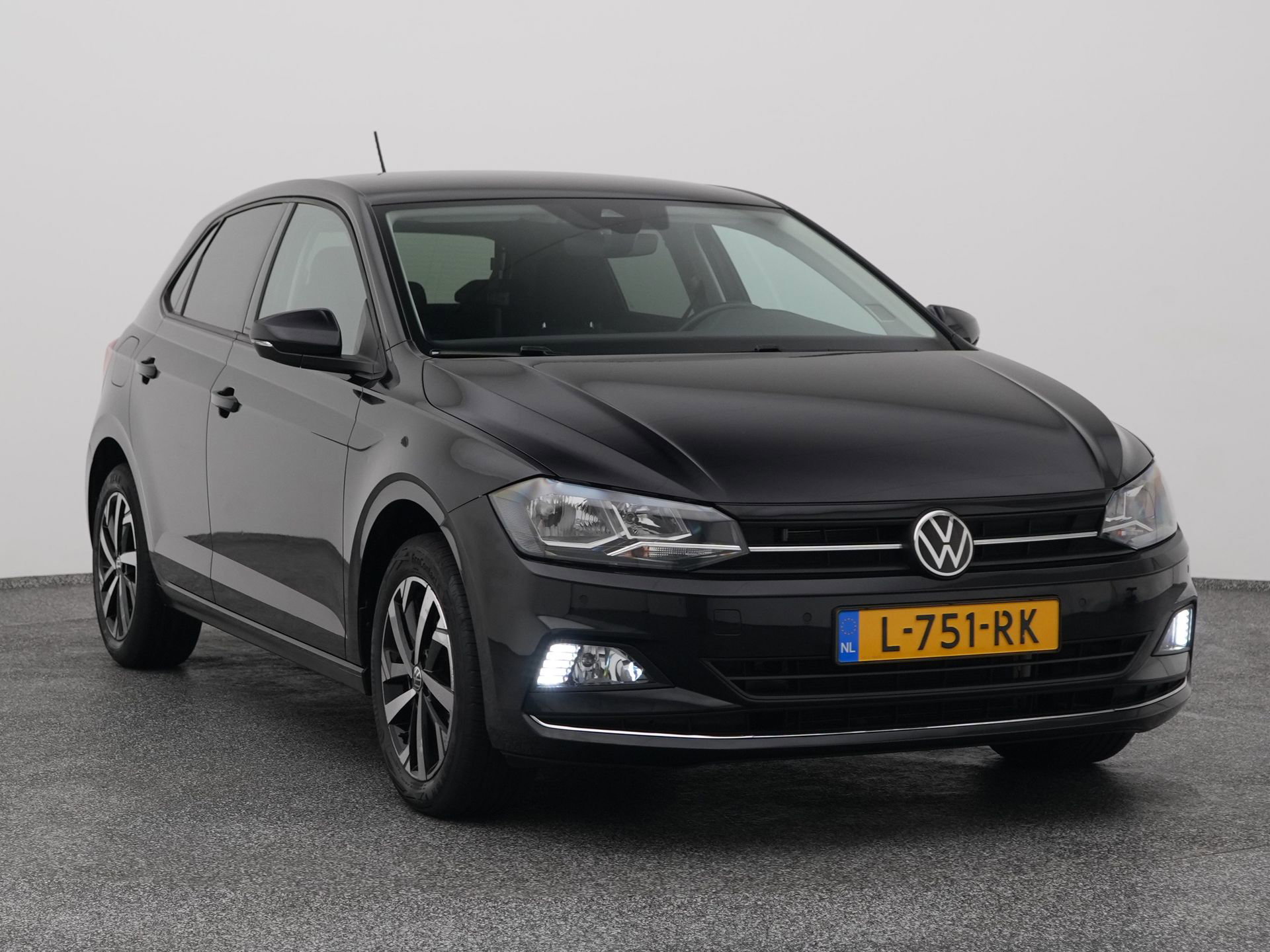 Auto afbeelding: 2